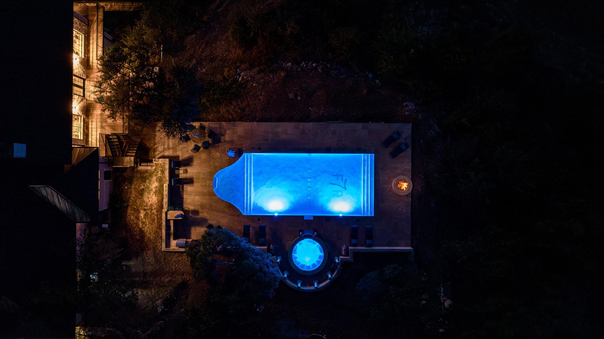 Image 13 of 40 For 5801 Mount Gainor Rd