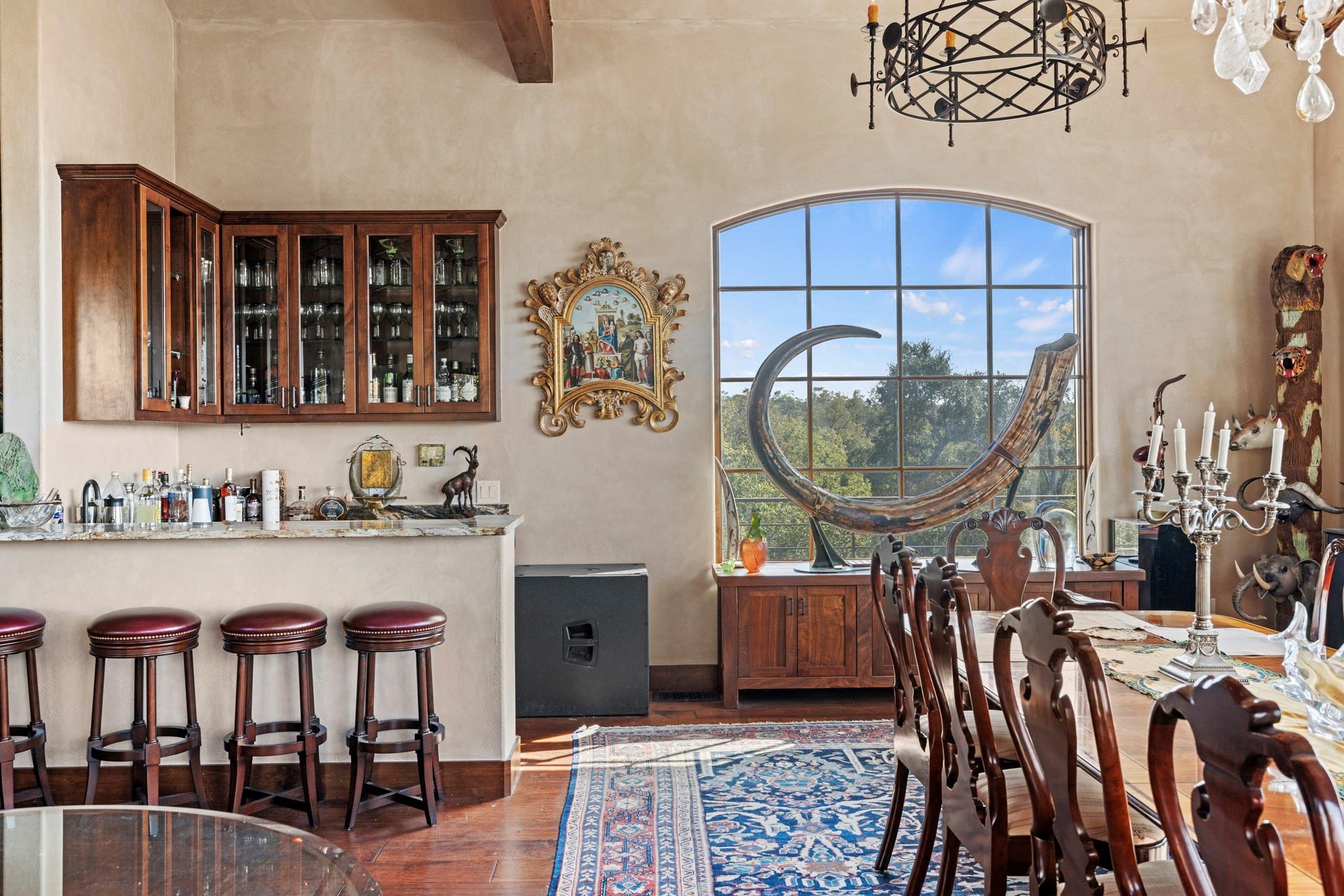 Image 18 of 40 For 5801 Mount Gainor Rd