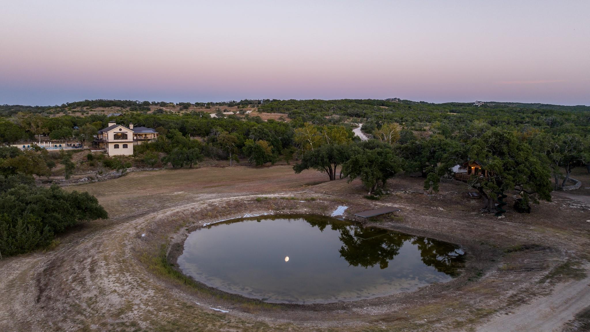 Image 6 of 40 For 5801 Mount Gainor Rd