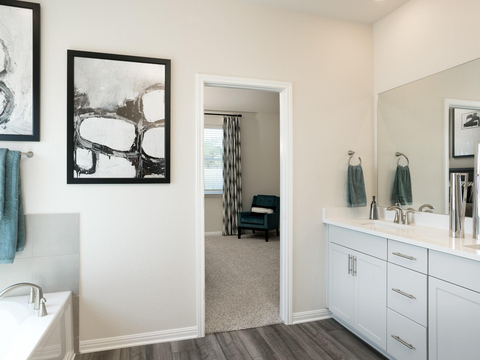 Image 6 of 19 For 517 Banff Dr