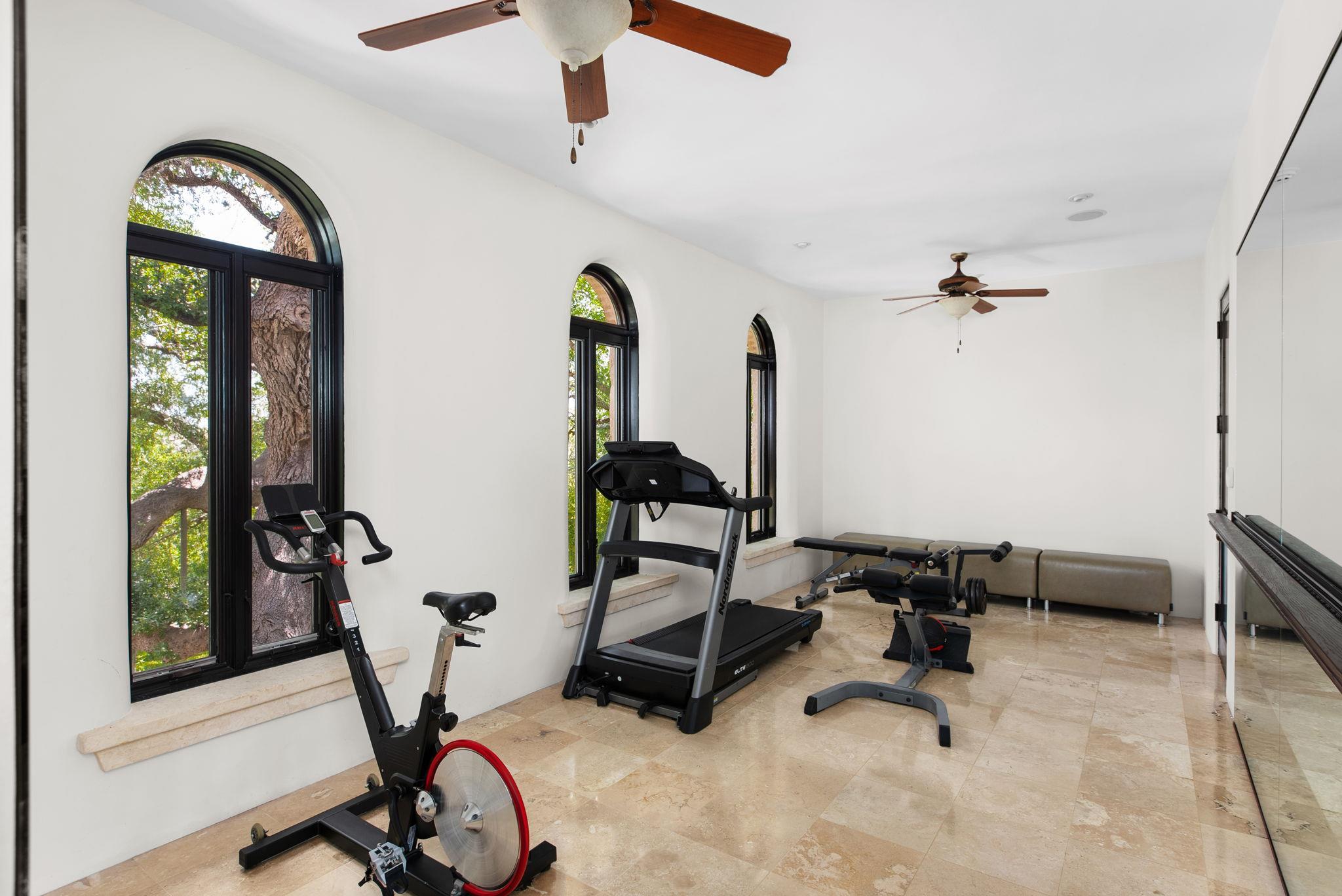 Image 21 of 40 For 4256 Fischer Store Rd