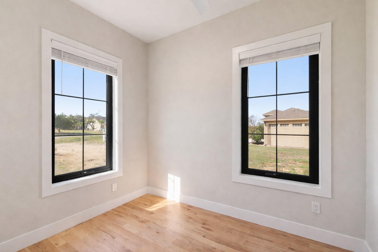 Image 20 of 40 For 2415 Comal Springs