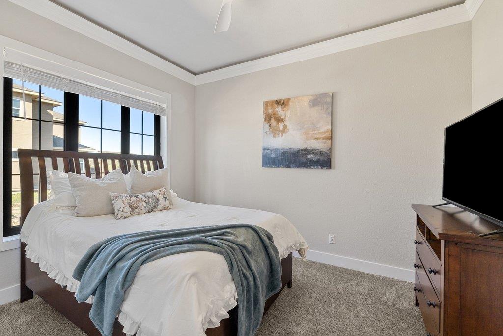 Image 26 of 40 For 2415 Comal Springs