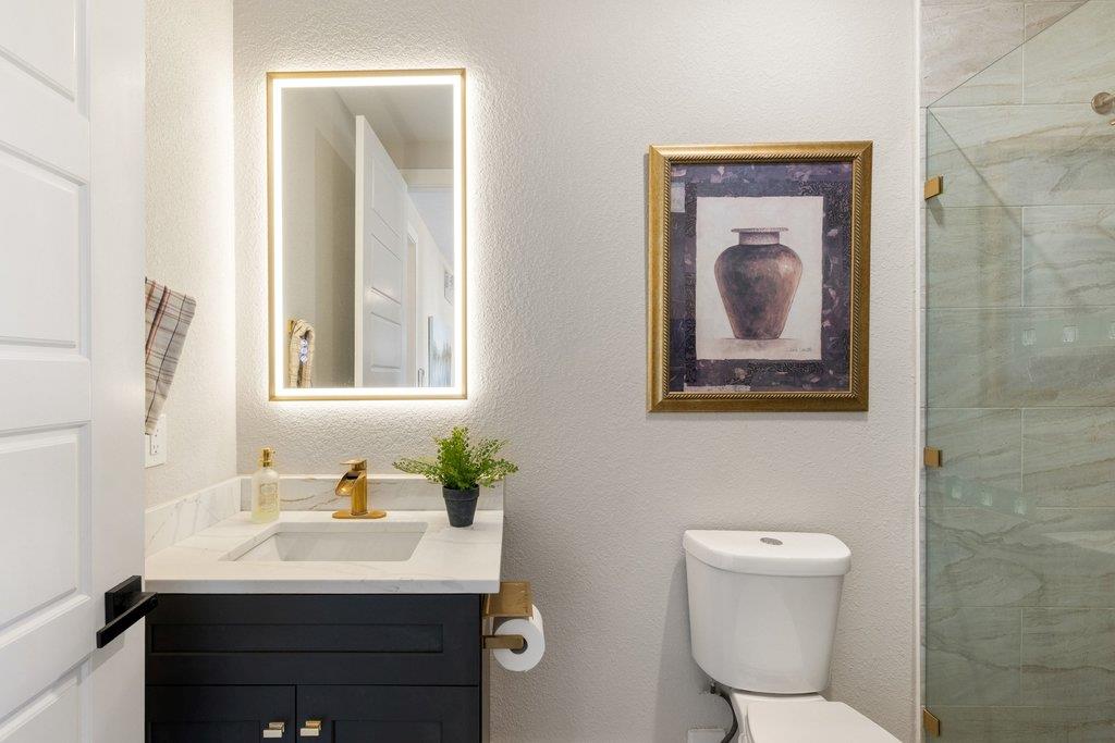 Image 31 of 40 For 2415 Comal Springs