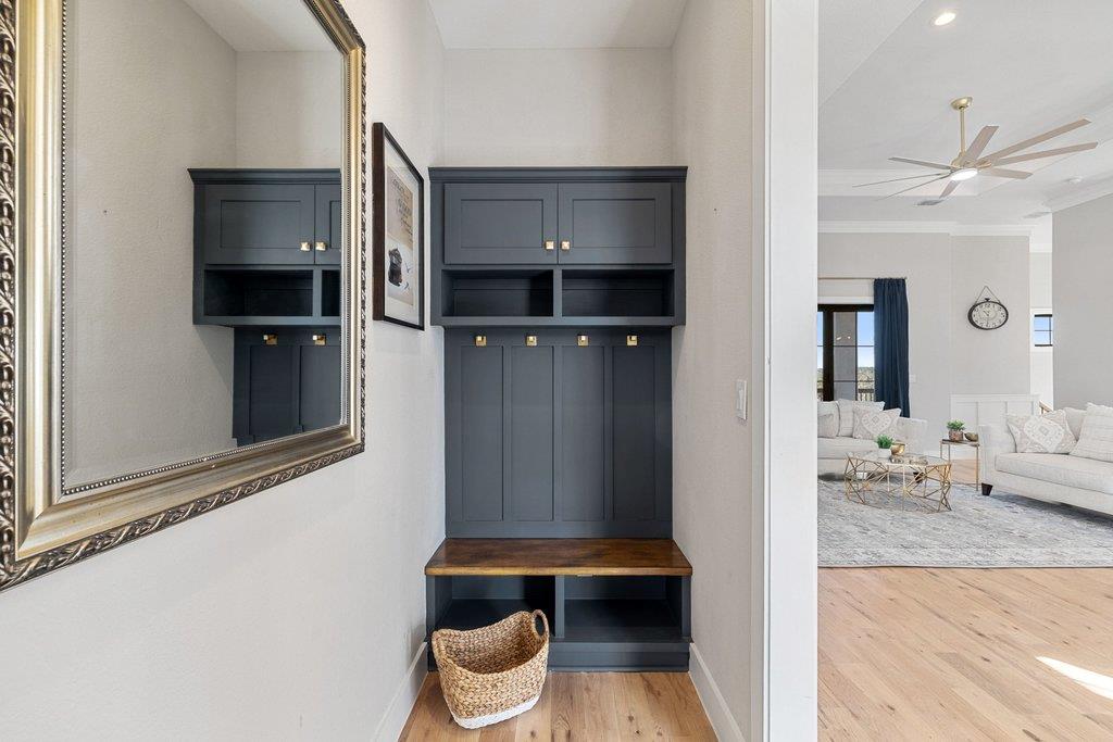 Image 35 of 40 For 2415 Comal Springs