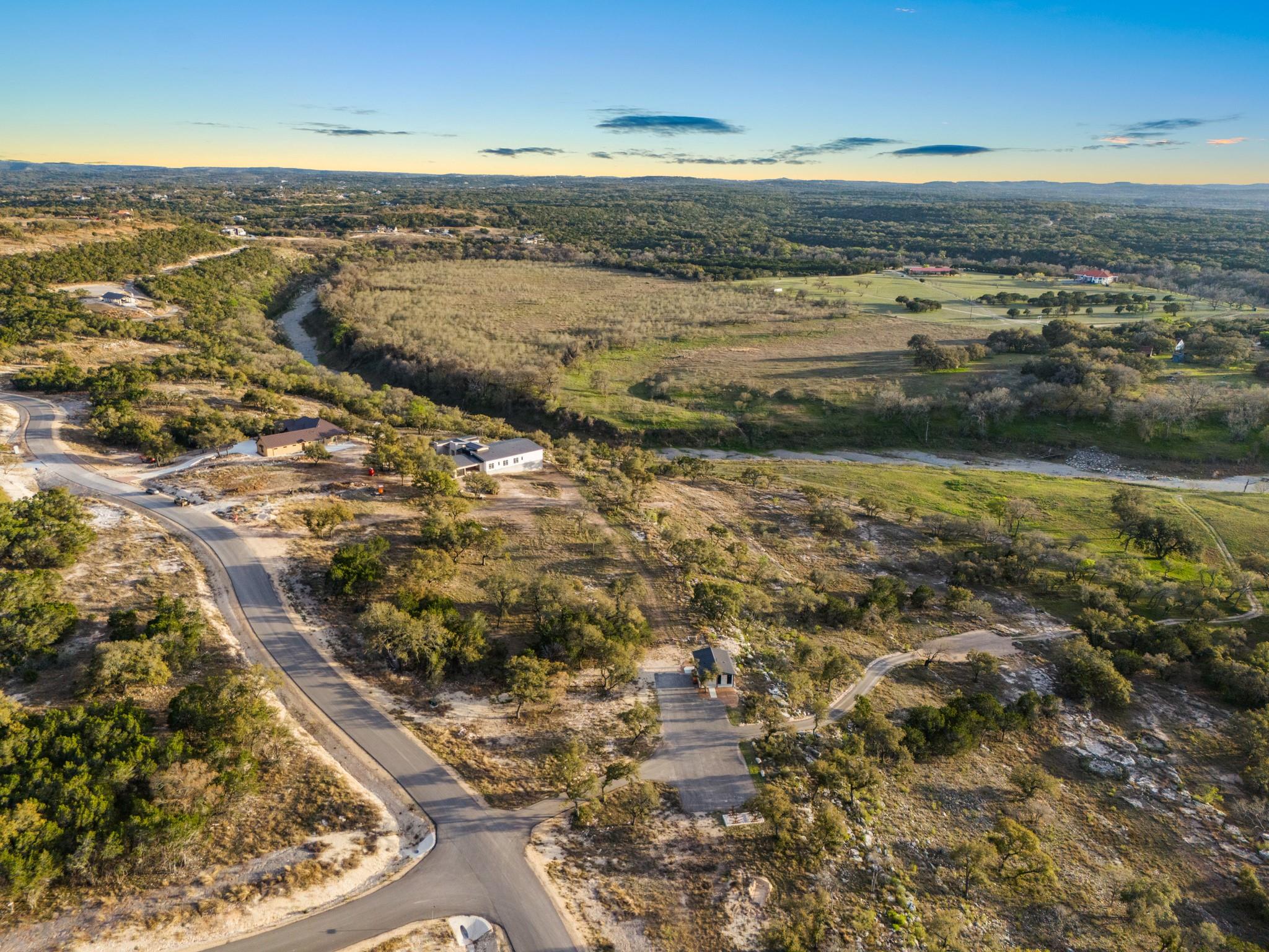 Image 13 of 16 For 2014 Paradise Pkwy