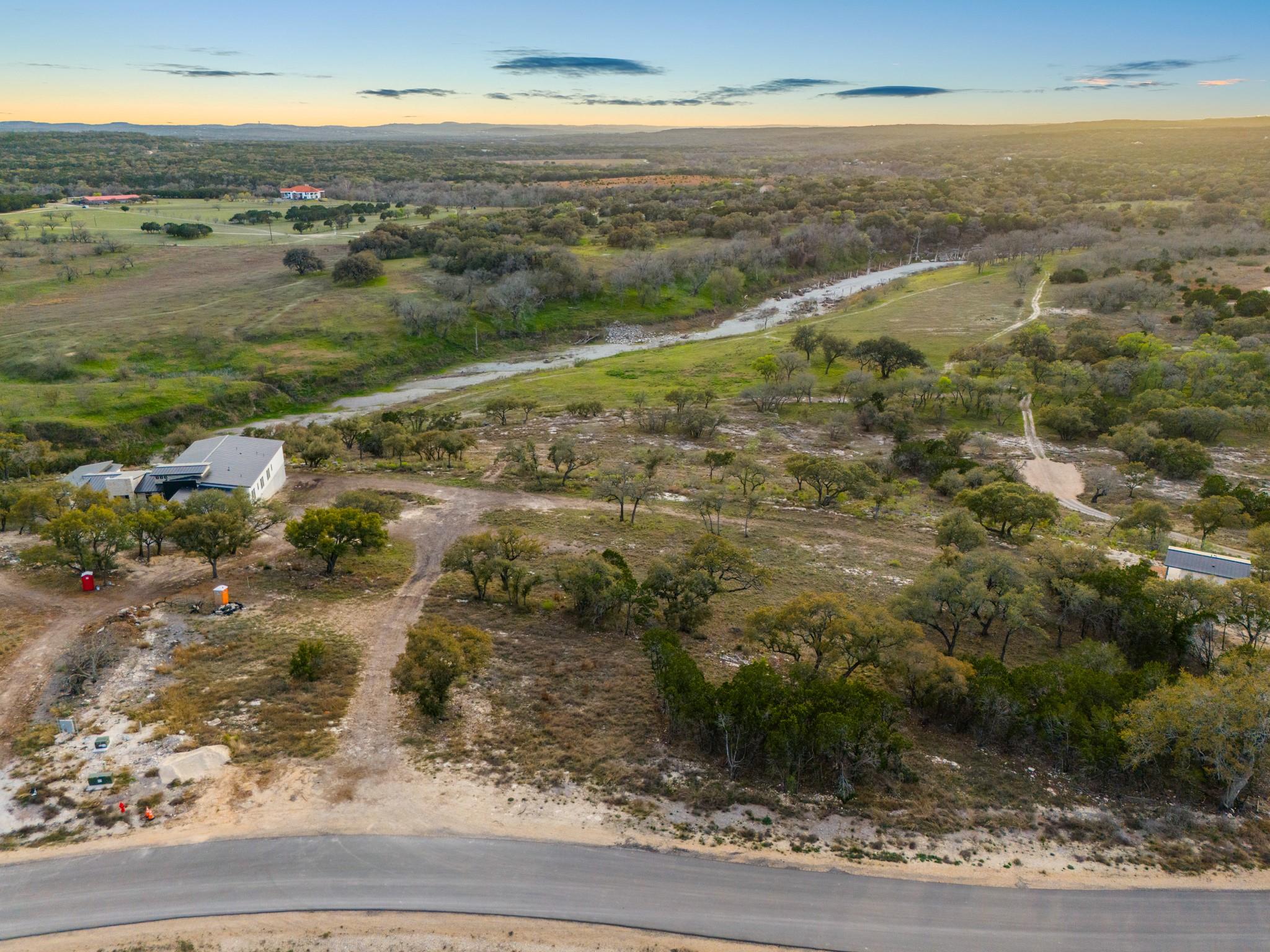 Image 4 of 16 For 2014 Paradise Pkwy