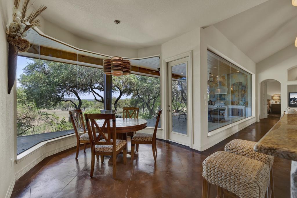 Image 15 of 39 For 807 Lake Island Dr