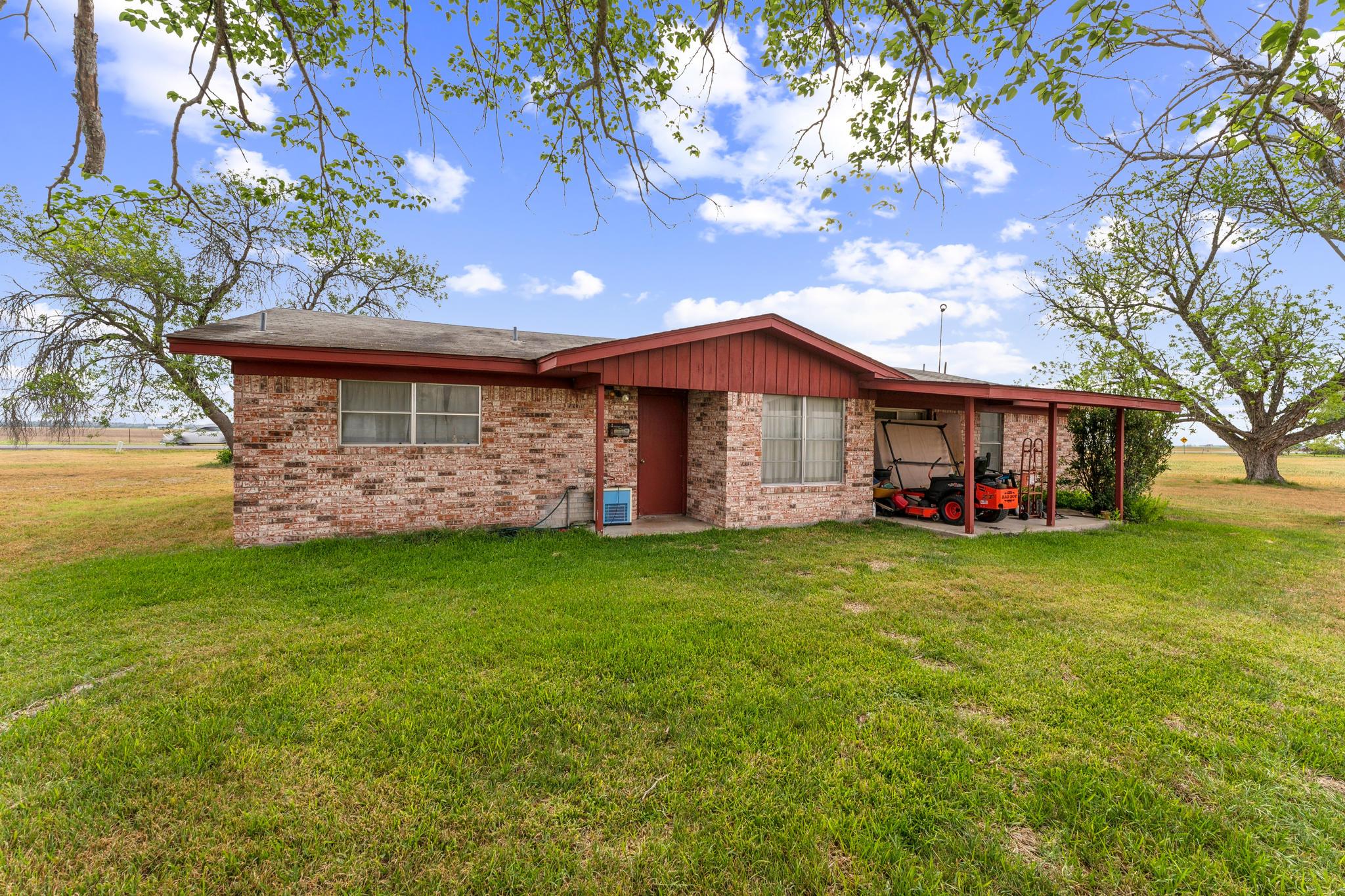 Details for 1756 Saur Ln, New Braunfels, TX 78130