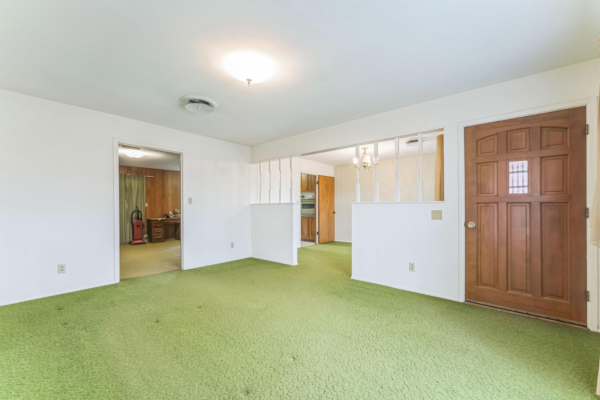 Image 9 of 18 For 1756 Saur Ln