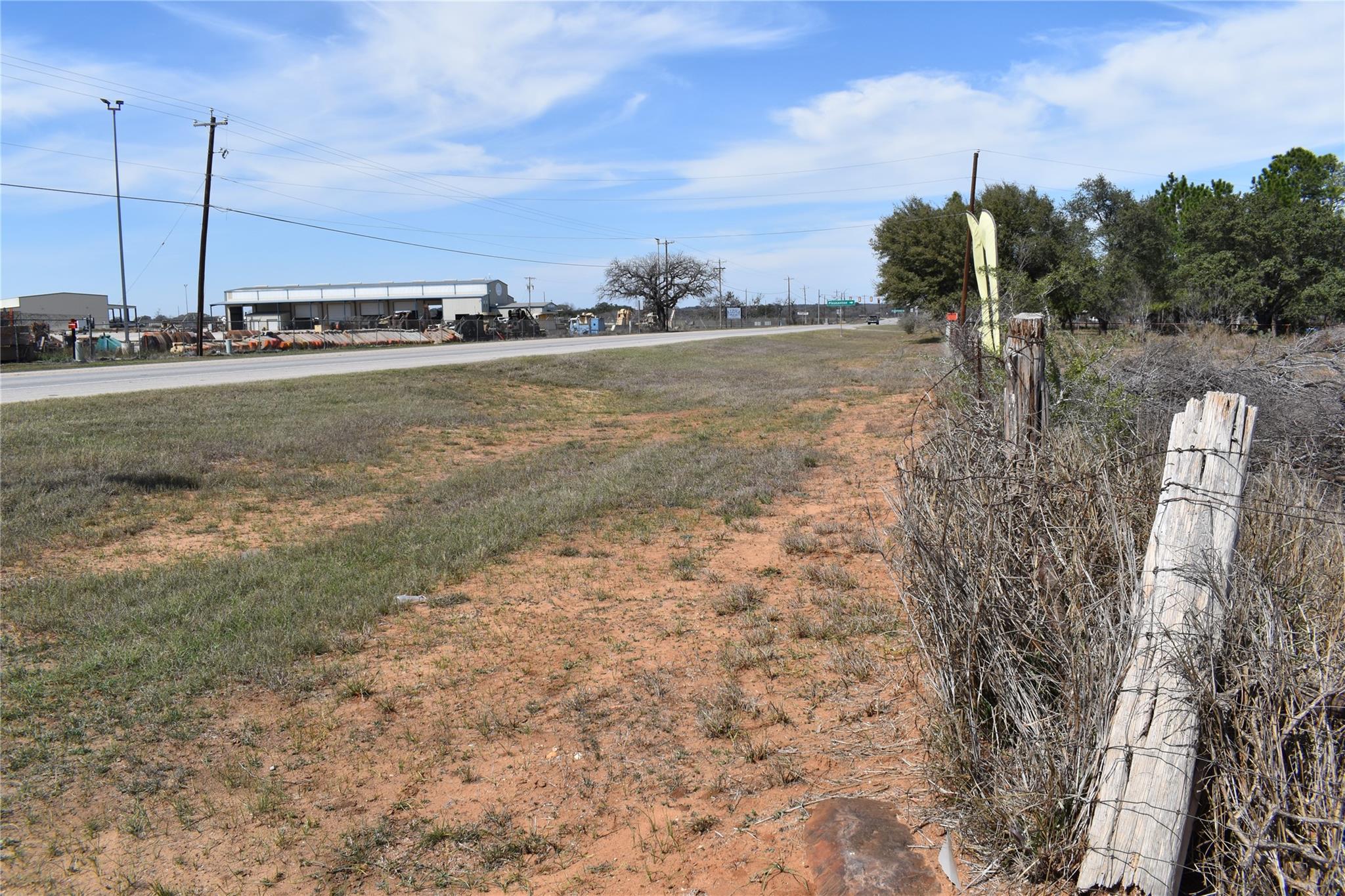 Image 7 of 36 For 3200 State Highway 16