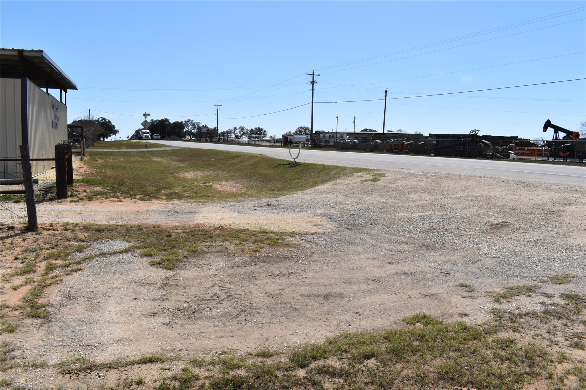 Image 8 of 36 For 3200 State Highway 16