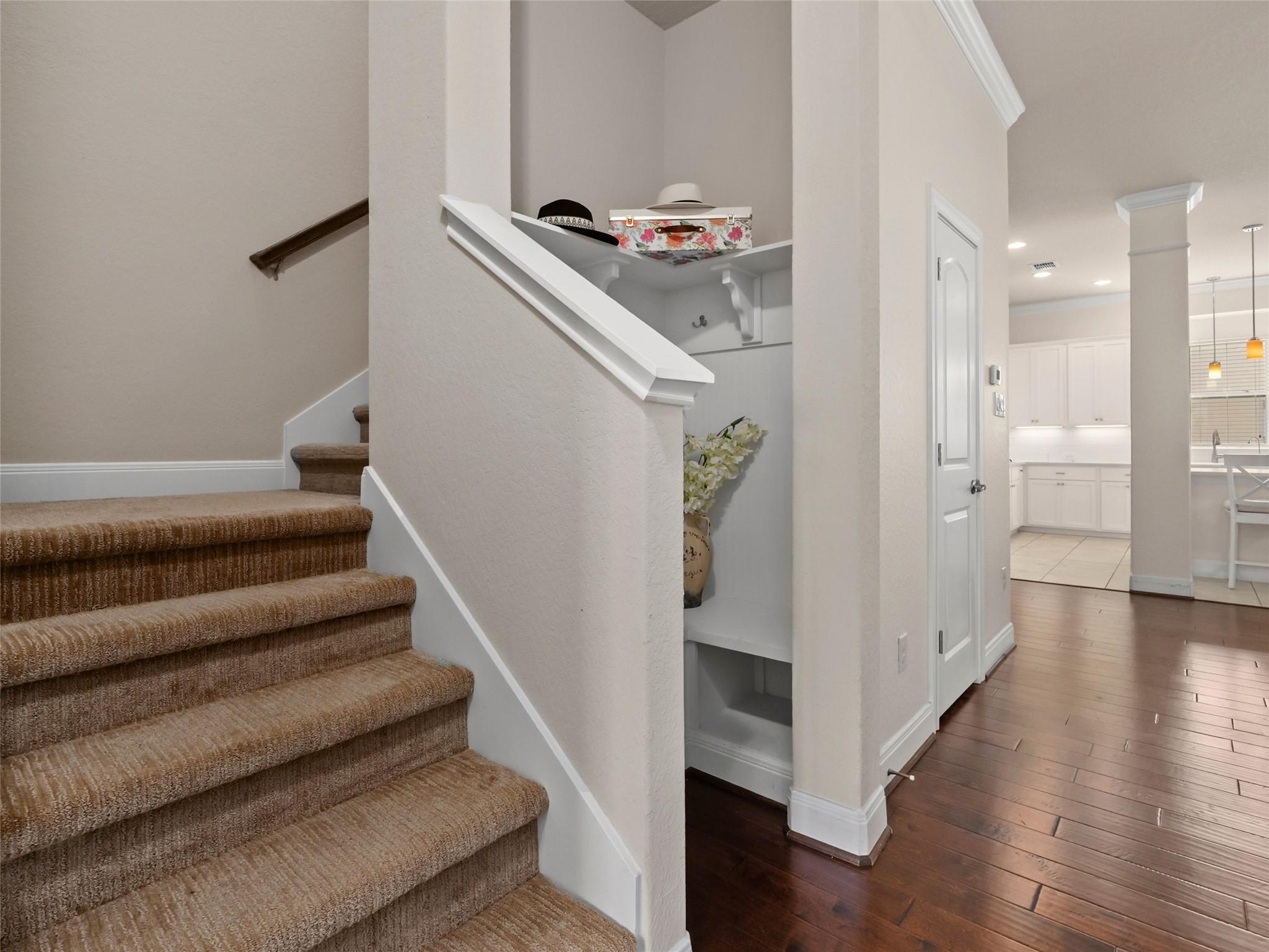 Image 27 of 40 For 18003 Resort Vw