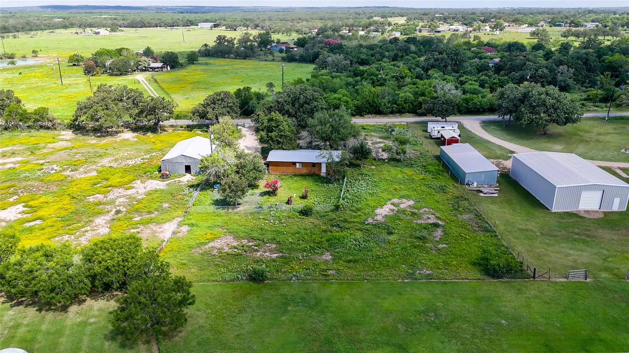 Image 26 of 40 For 275 & 279 Cross Rd