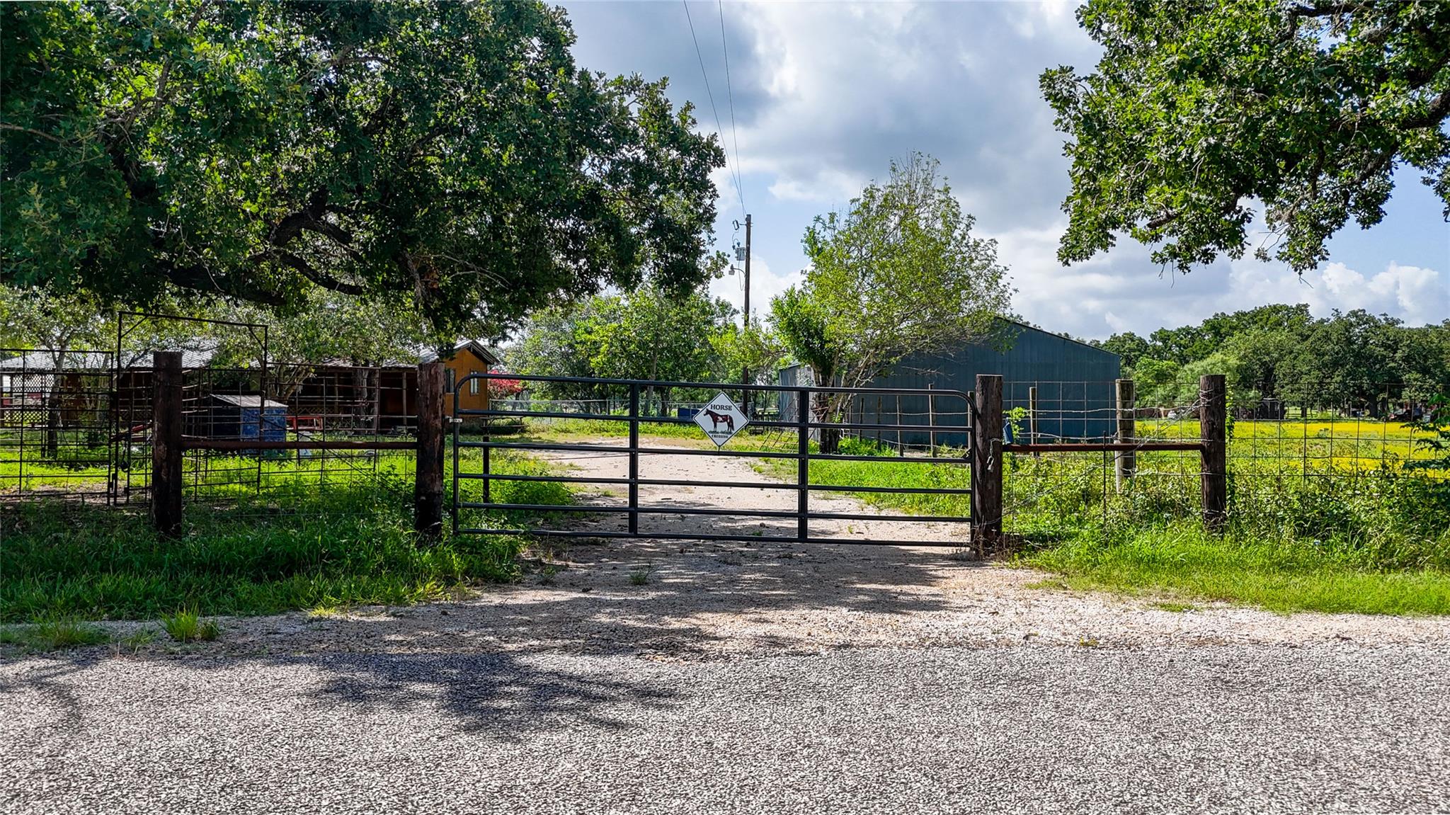 Image 40 of 40 For 275 & 279 Cross Rd