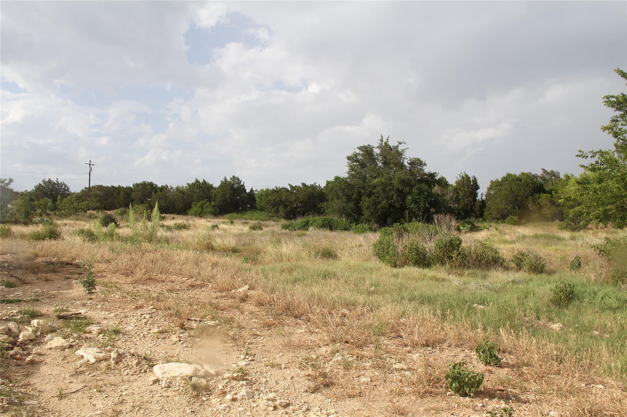 Image 13 of 19 For 4715 Eck Ln 