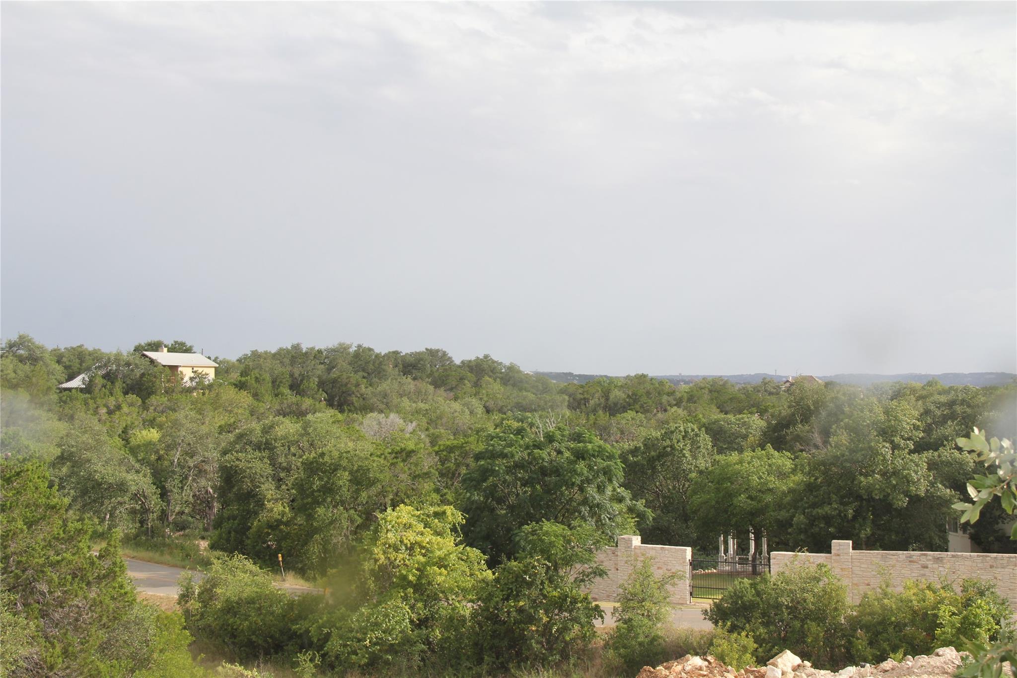 Image 6 of 19 For 4715 Eck Ln 