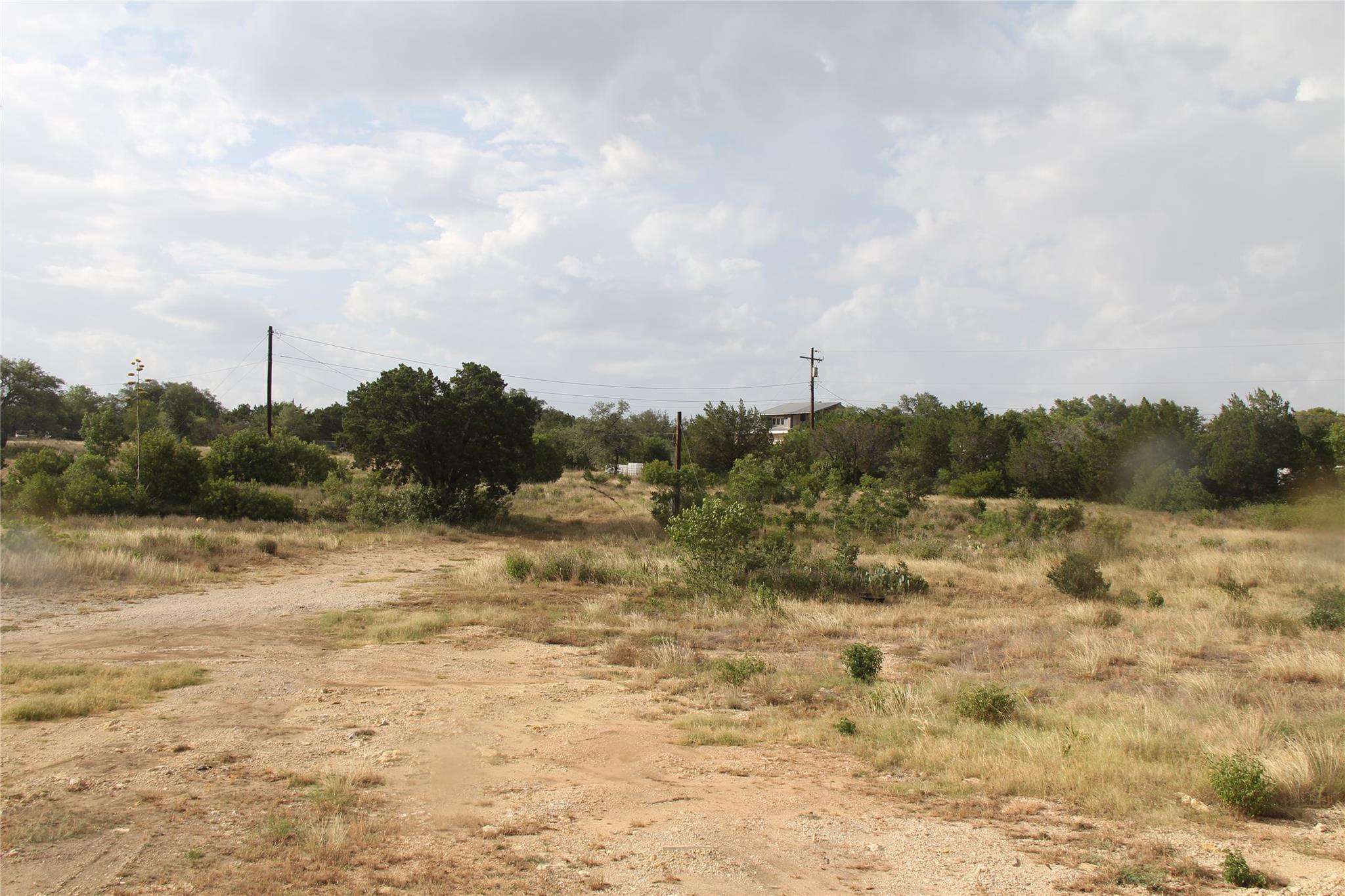 Image 7 of 19 For 4715 Eck Ln 