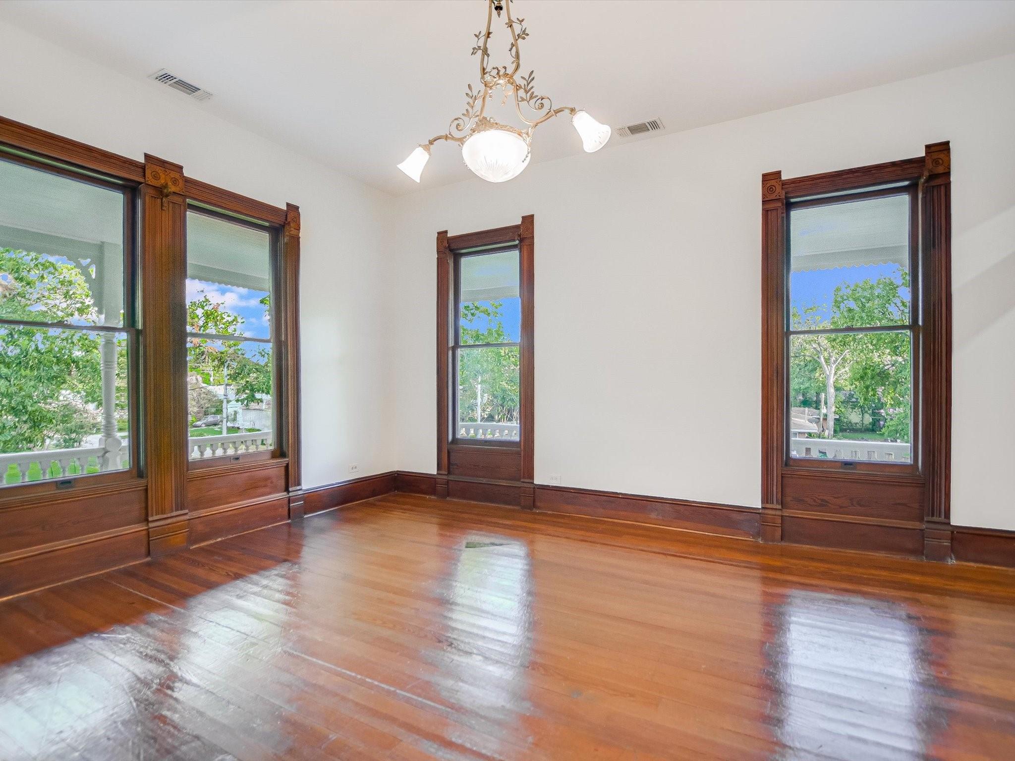 Image 27 of 37 For 1402 Church St