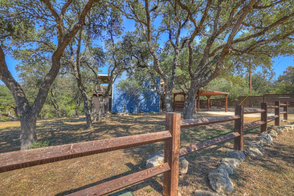 Details for 925 Glenn Dr, Canyon Lake, TX 78133