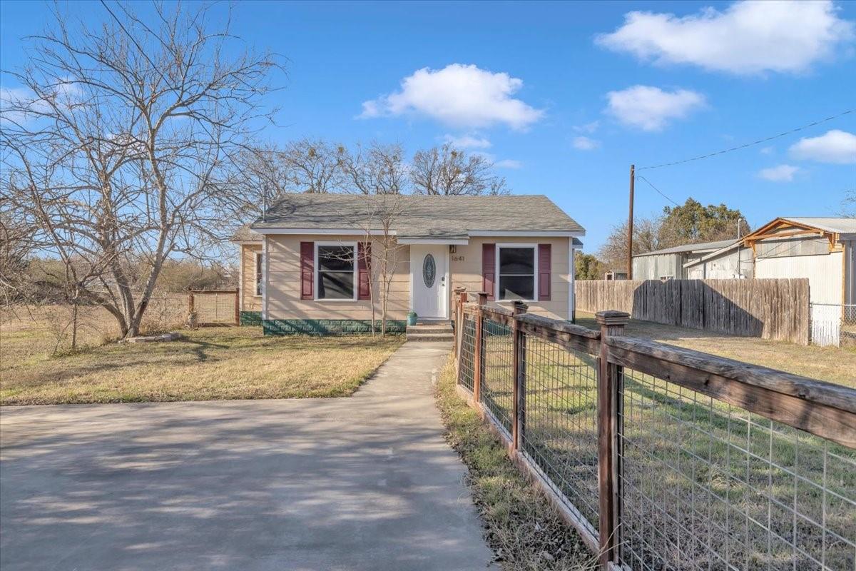 Details for 1641 Post Rd, New Braunfels, TX 78130