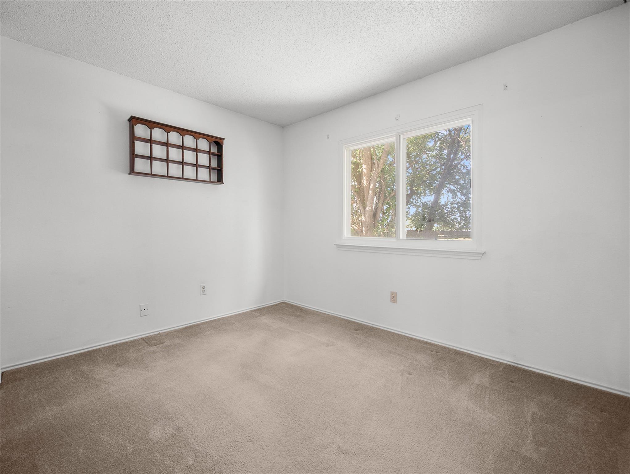 Image 10 of 24 For 3600 Stoney Meadow St