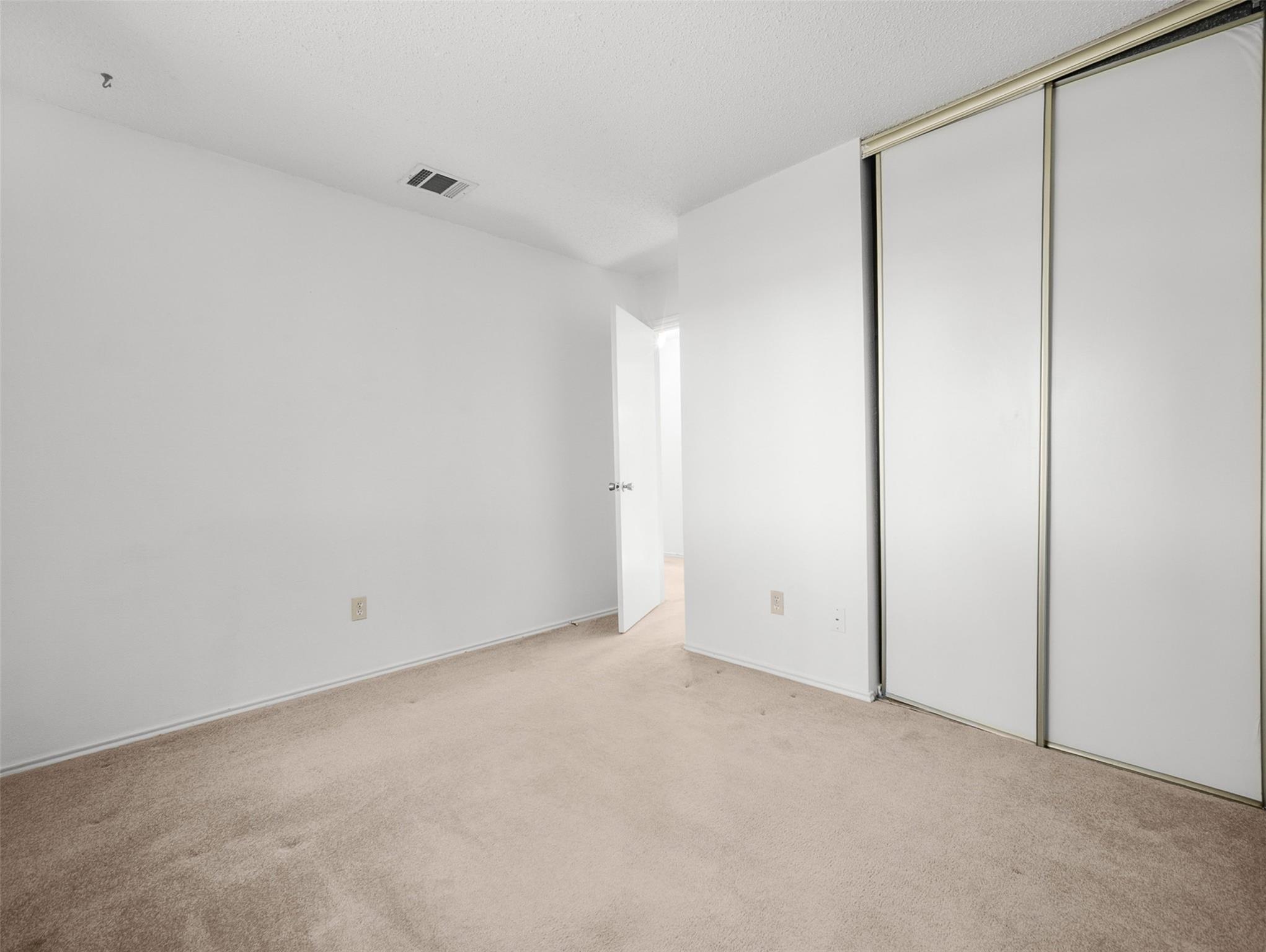 Image 11 of 24 For 3600 Stoney Meadow St