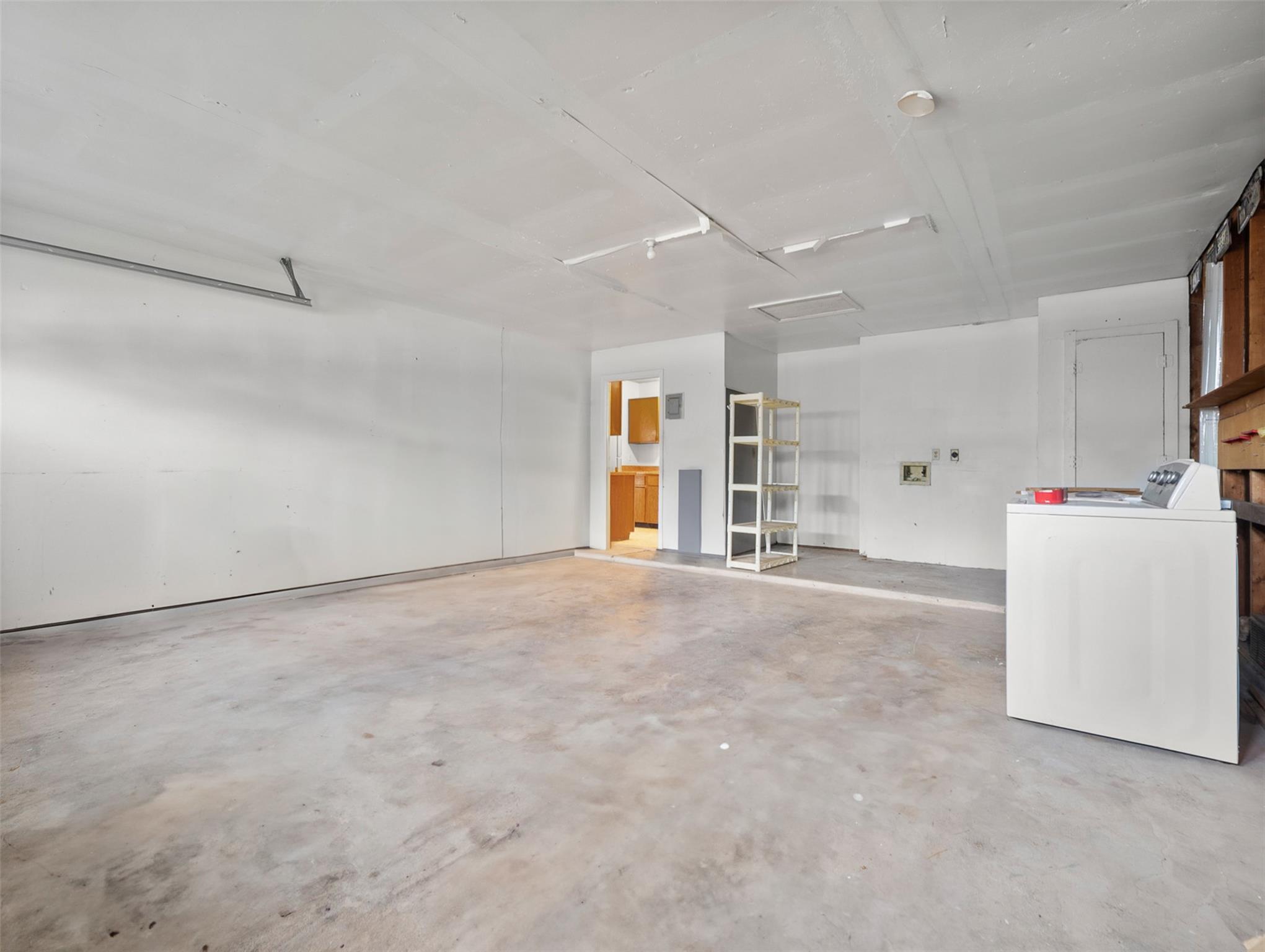 Image 18 of 24 For 3600 Stoney Meadow St