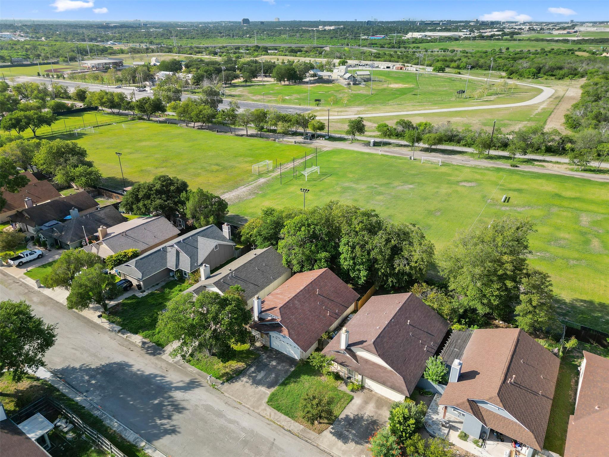 Image 21 of 24 For 3600 Stoney Meadow St