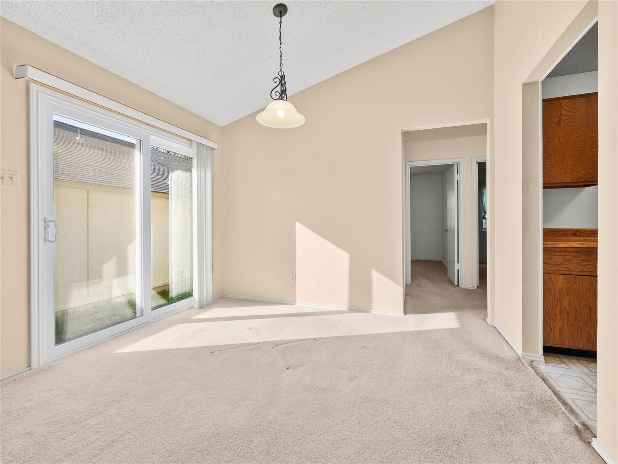 Image 5 of 24 For 3600 Stoney Meadow St