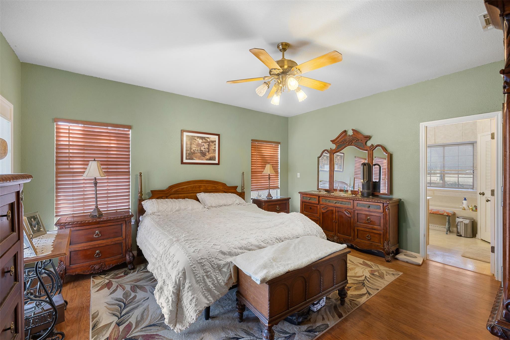 Image 16 of 33 For 3801 Fm 150  