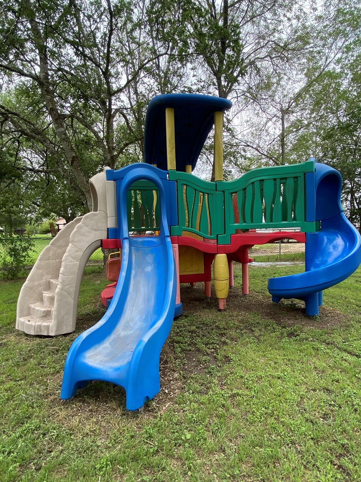 Image 10 of 34 For 133 Country Acres Dr