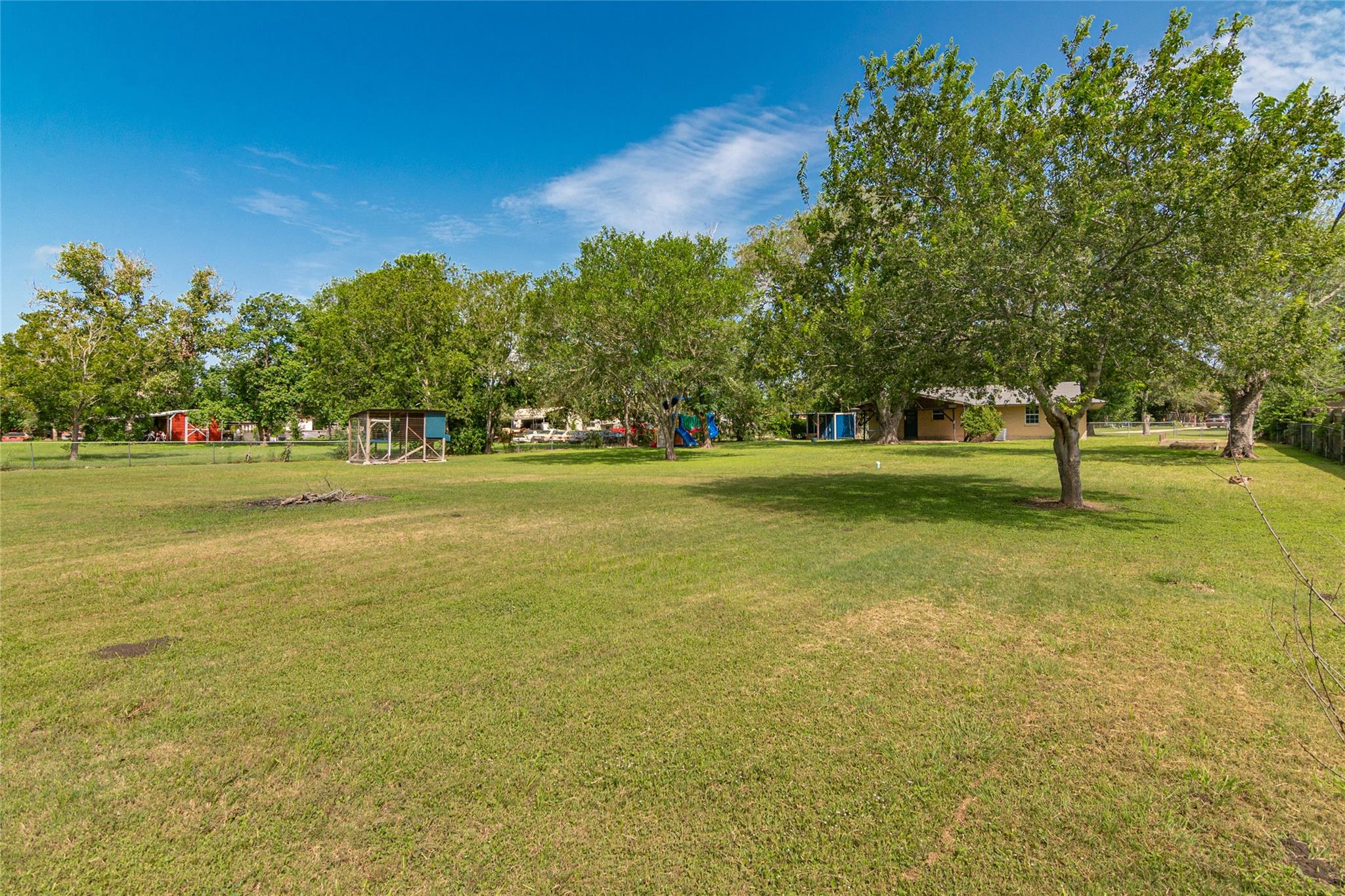 Image 32 of 34 For 133 Country Acres Dr