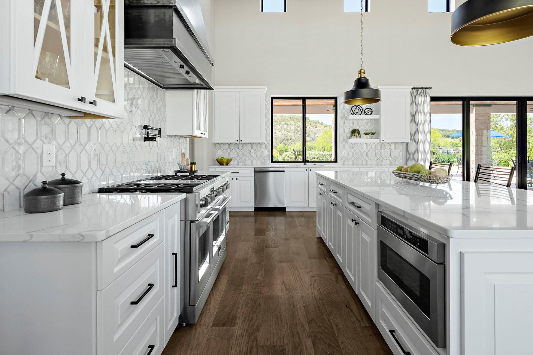 Image 8 of 40 For 811 Wade Rd 