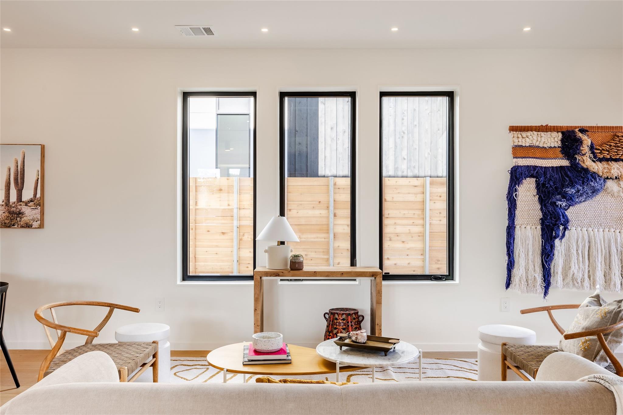 Image 22 of 39 For 2112 Lawnmont Ave