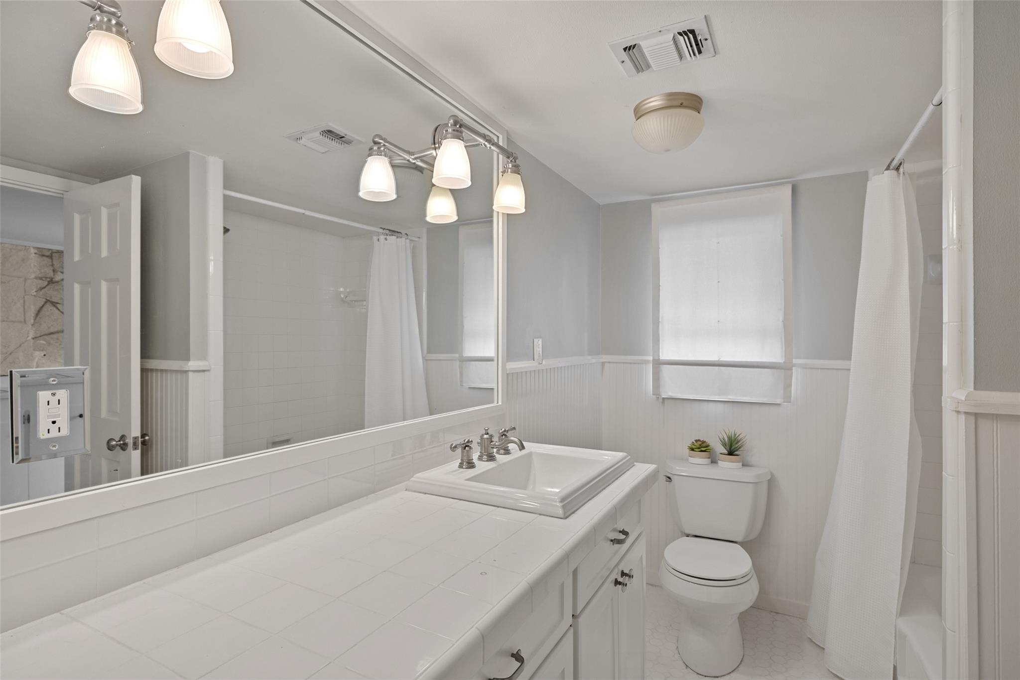 Image 17 of 19 For 5776 Fm 165  