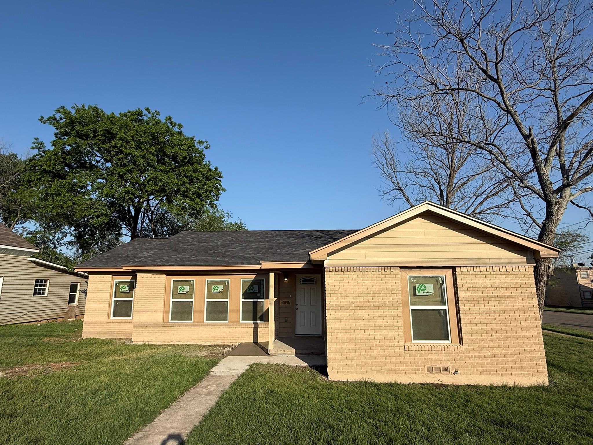 Details for 1300 2nd St , Killeen, TX 76541