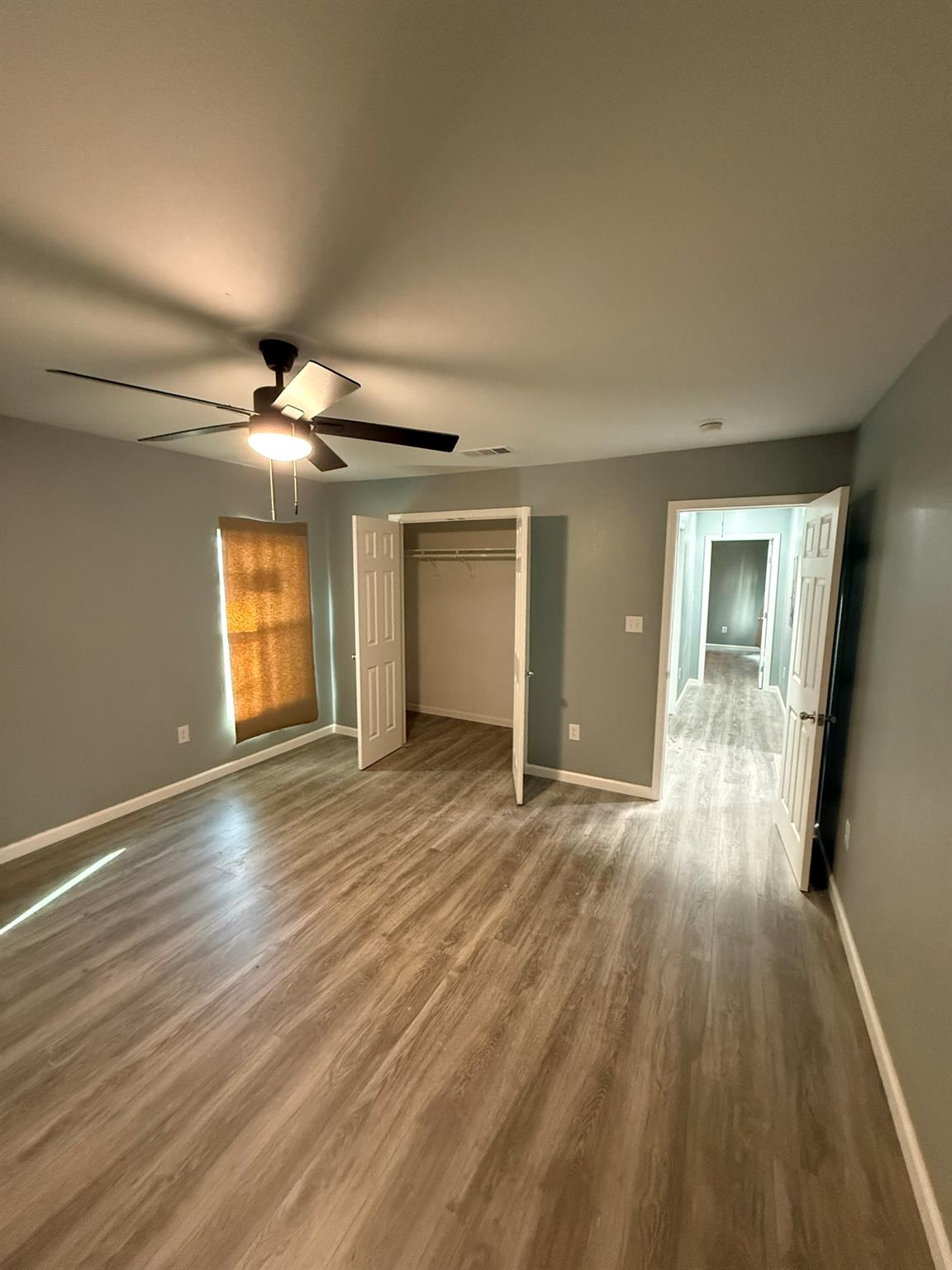 Image 14 of 36 For 1300 2nd St 