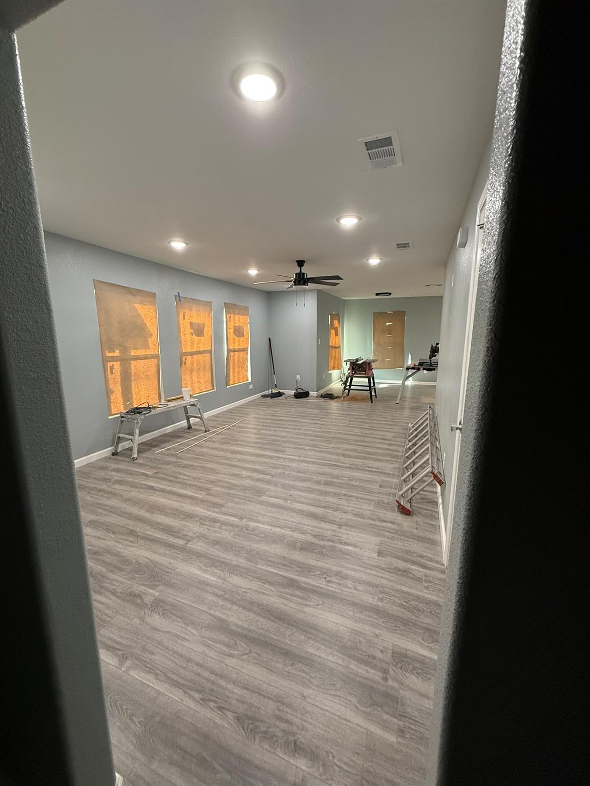 Image 21 of 36 For 1300 2nd St 