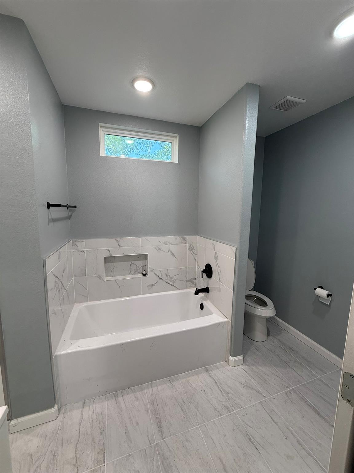 Image 31 of 36 For 1300 2nd St 