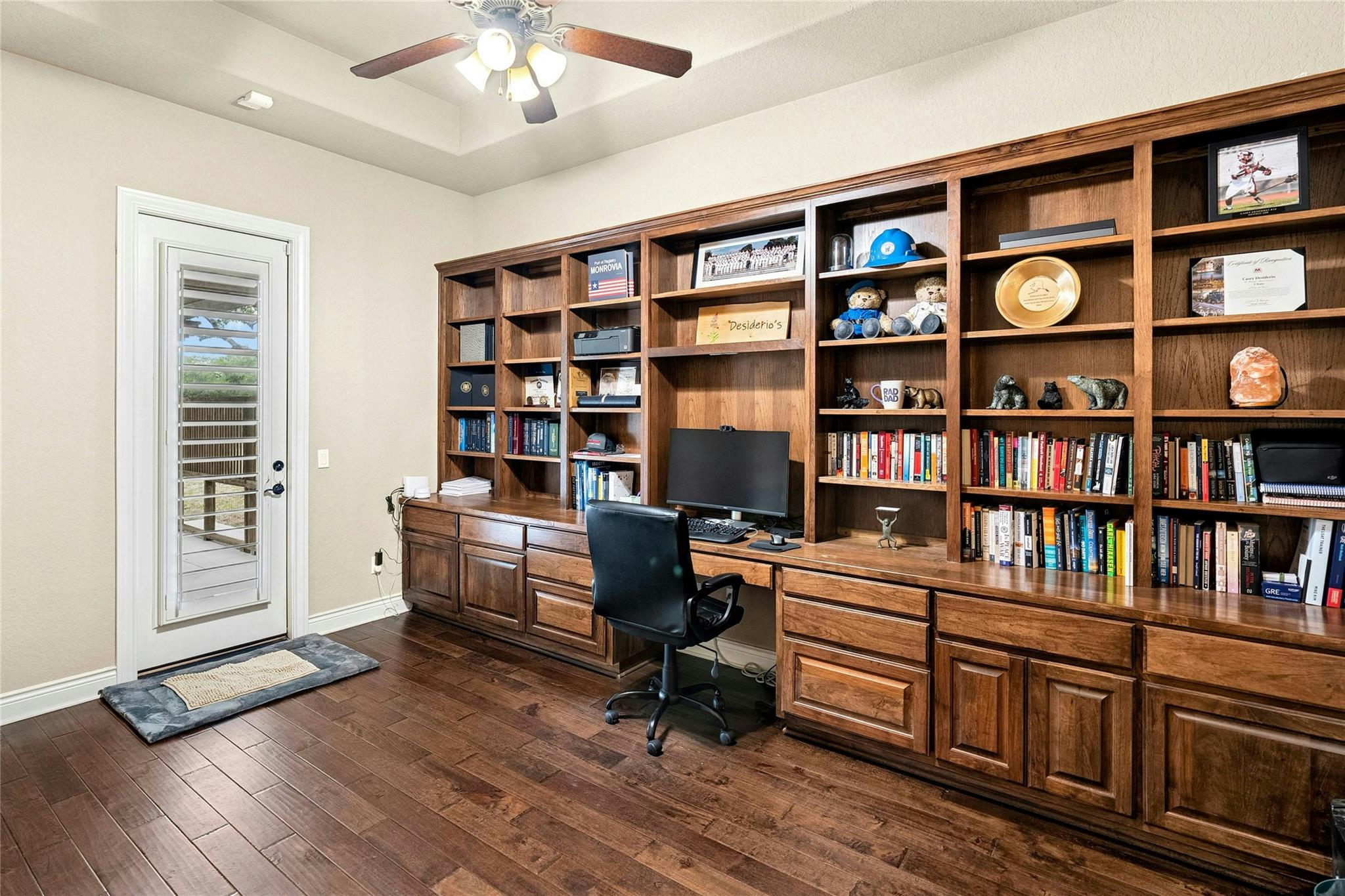Image 14 of 33 For 1073 Las Brisas Dr