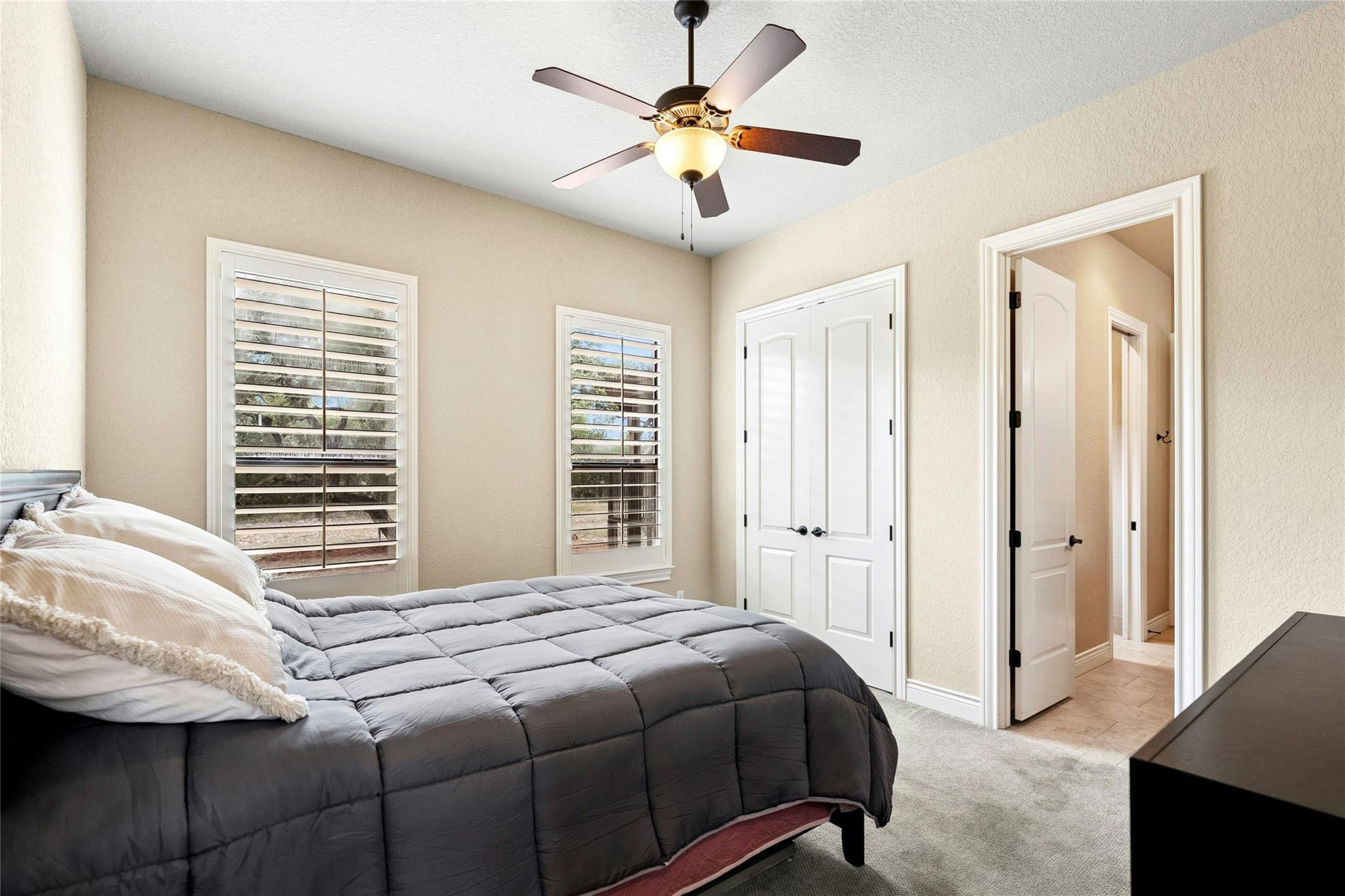 Image 15 of 33 For 1073 Las Brisas Dr