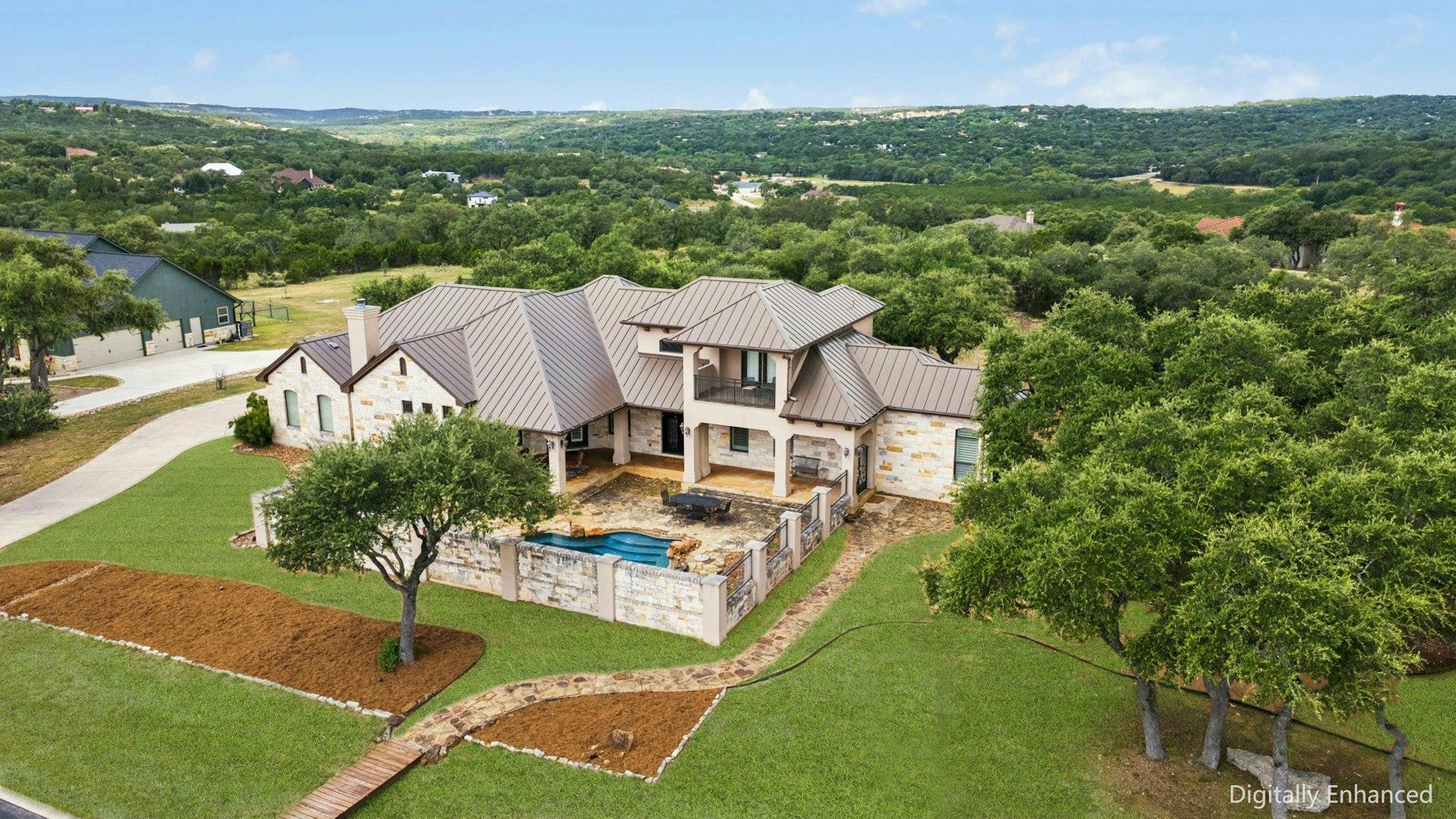 Image 2 of 33 For 1073 Las Brisas Dr