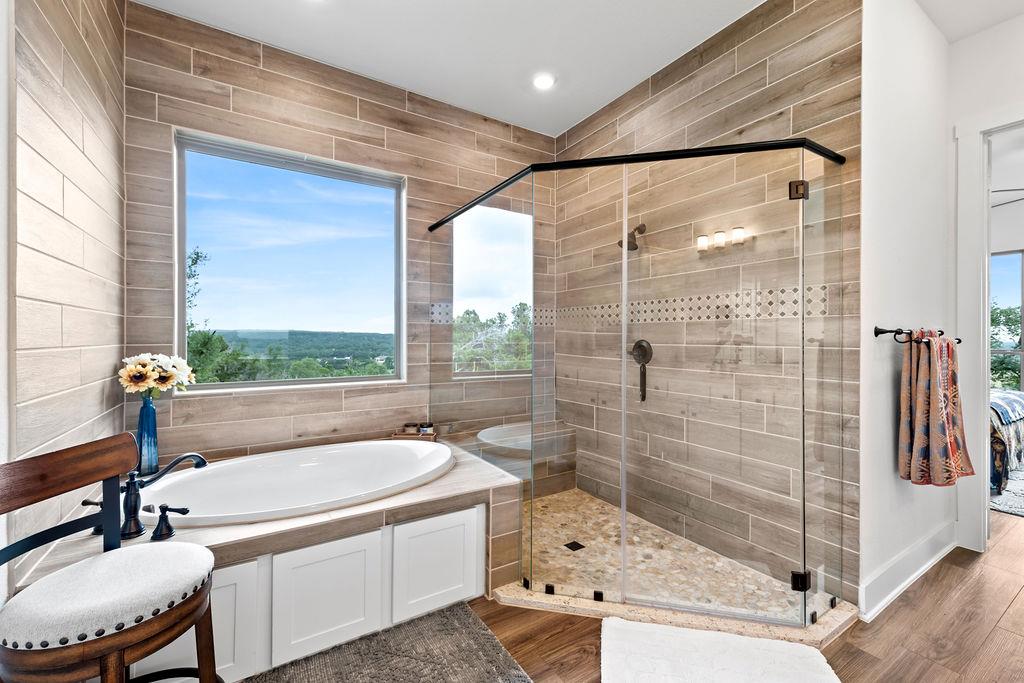 Image 21 of 35 For 213 Lets Roll Dr