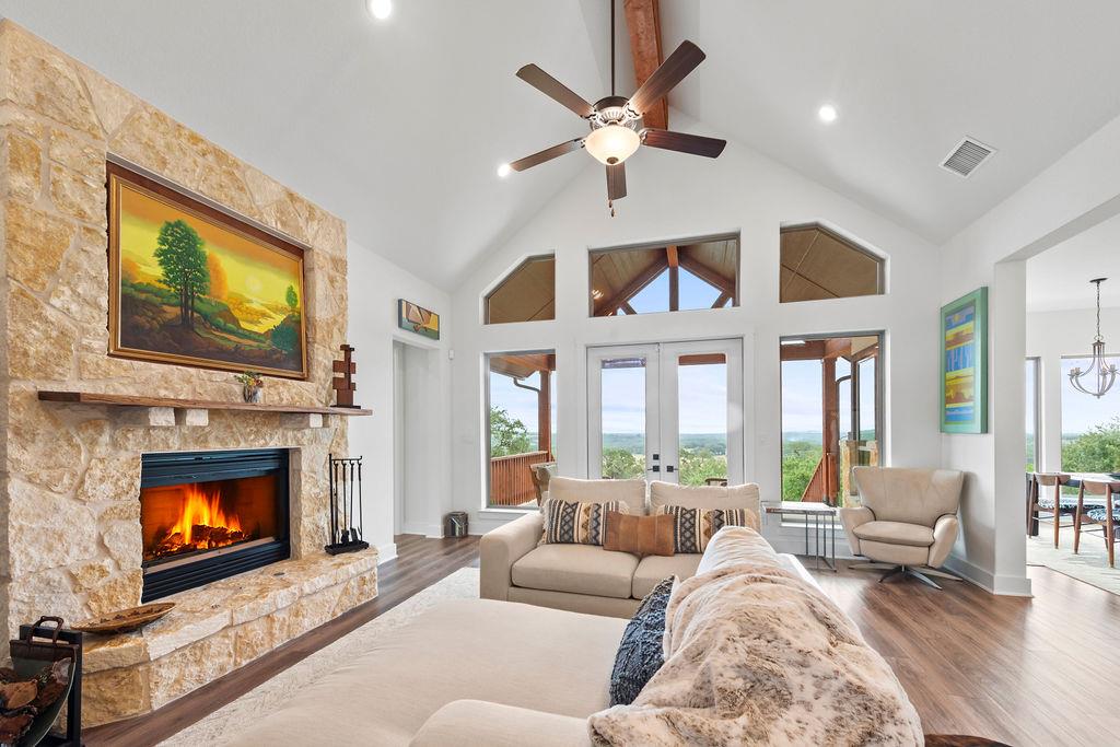 Image 5 of 35 For 213 Lets Roll Dr