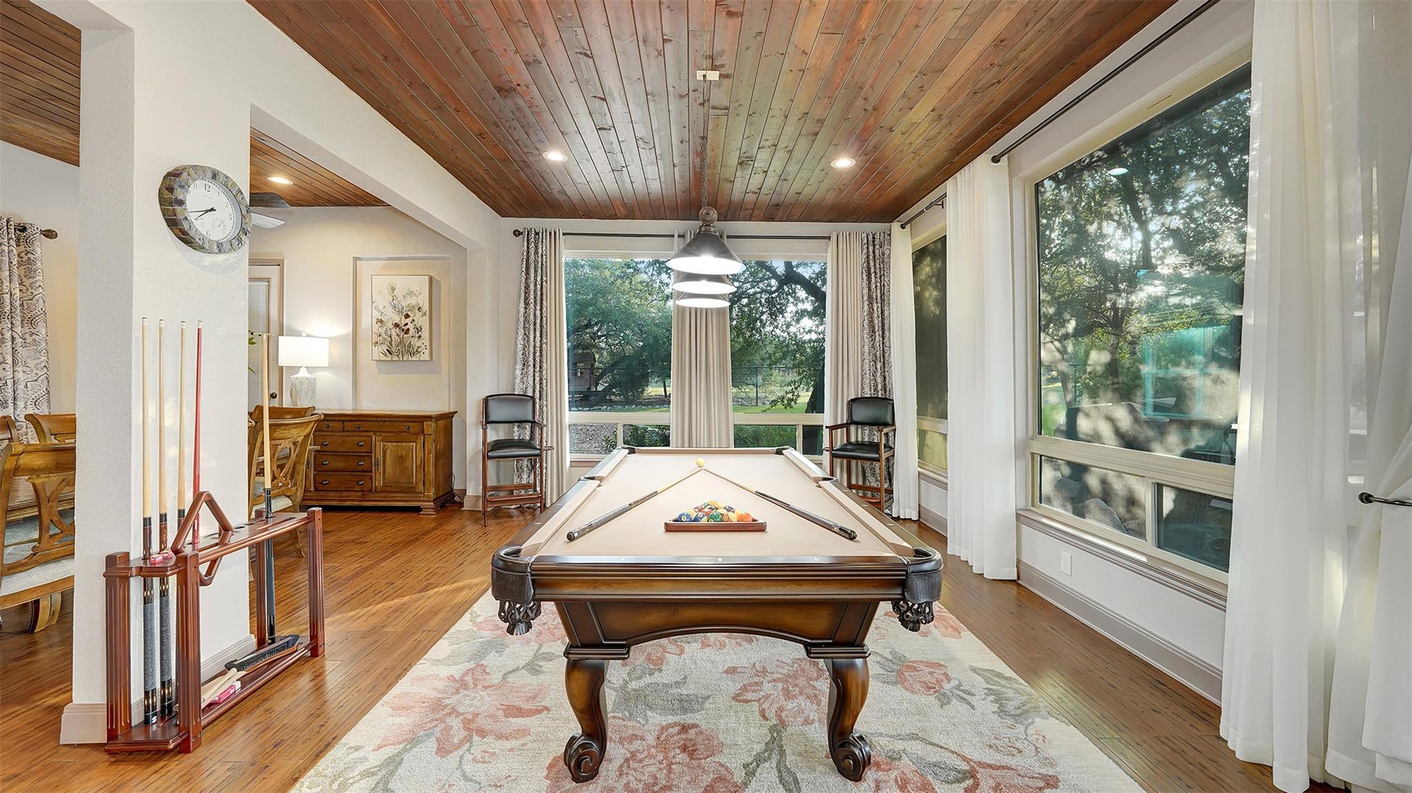 Image 10 of 39 For 1408 Olivastro