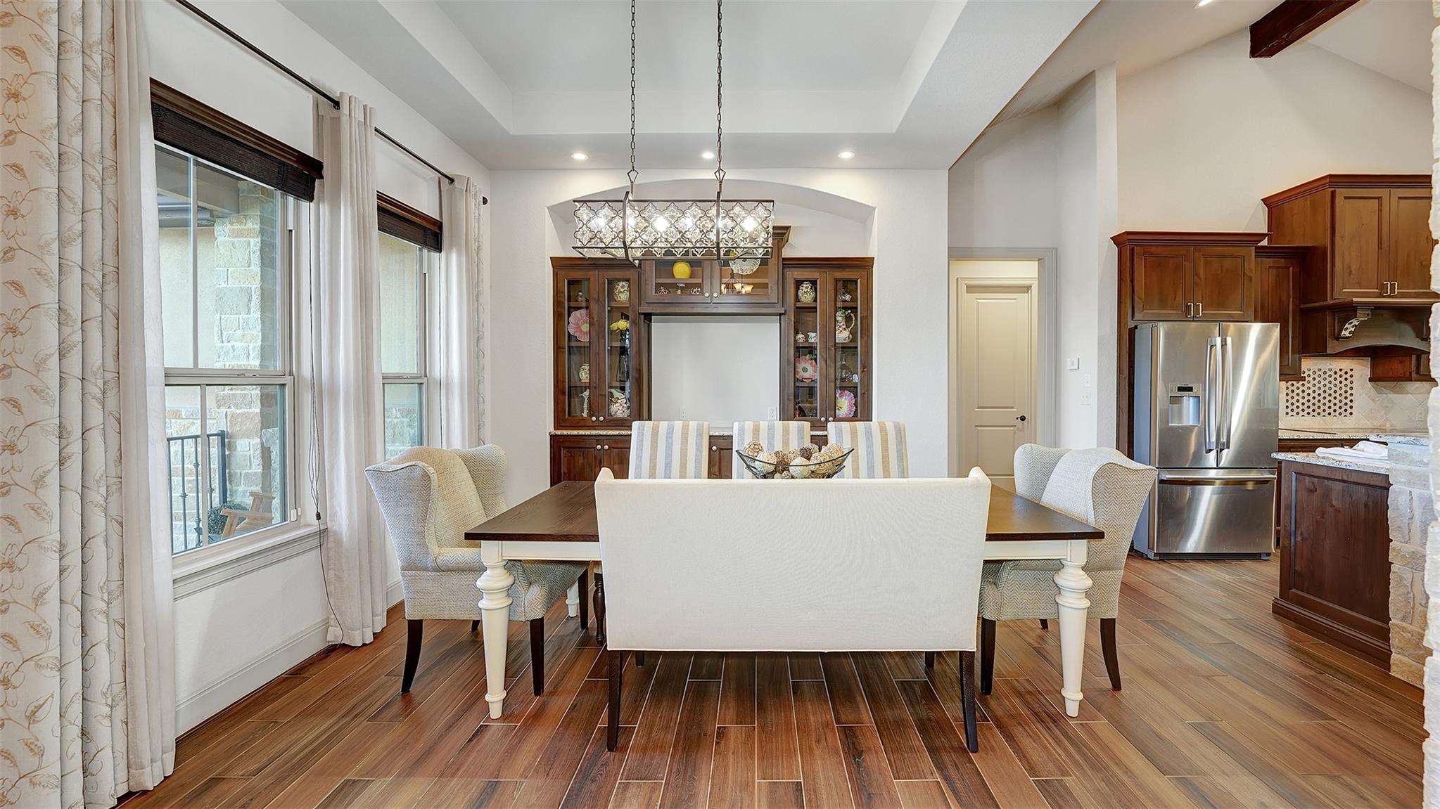 Image 3 of 39 For 1408 Olivastro