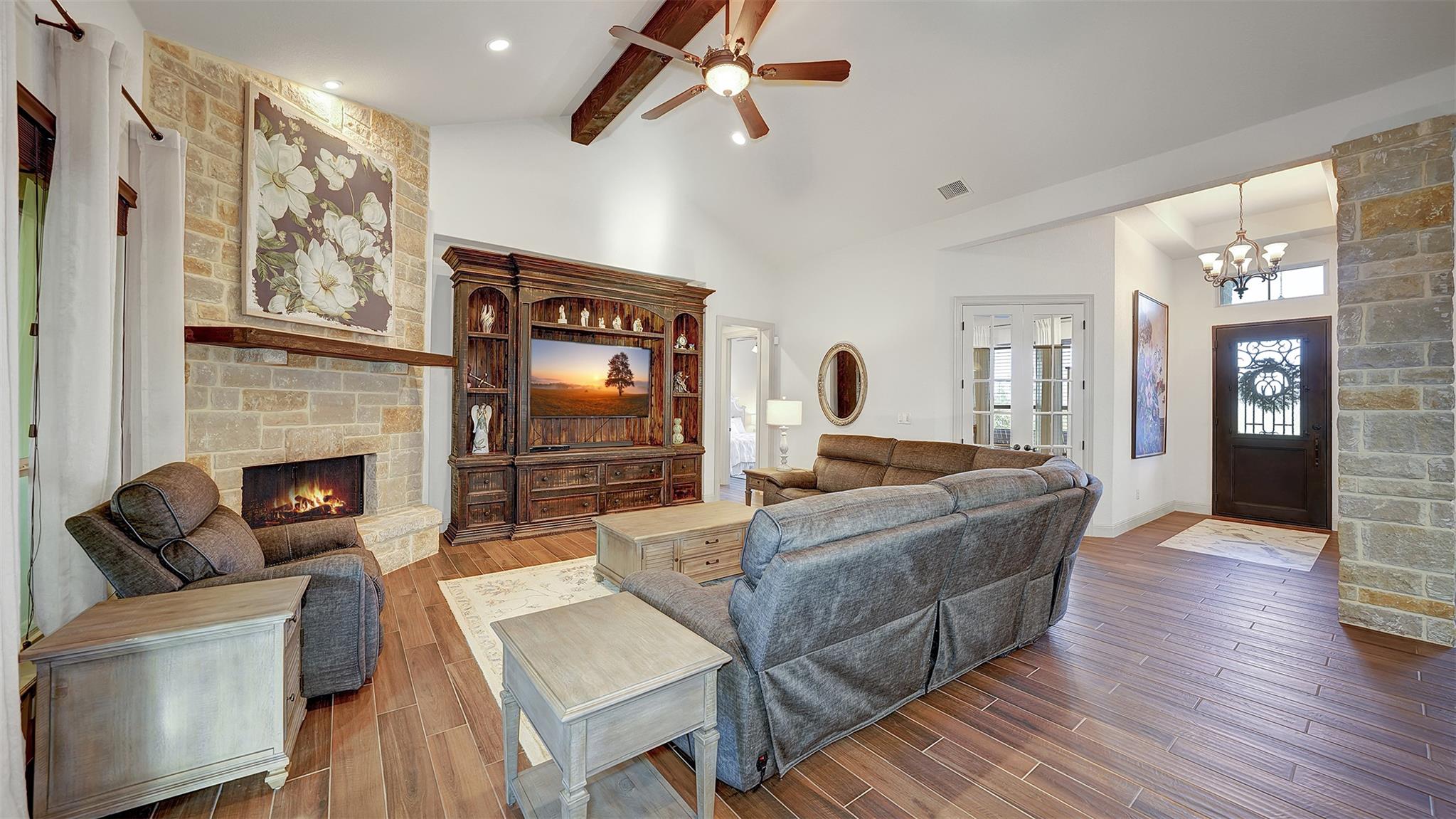 Image 6 of 39 For 1408 Olivastro