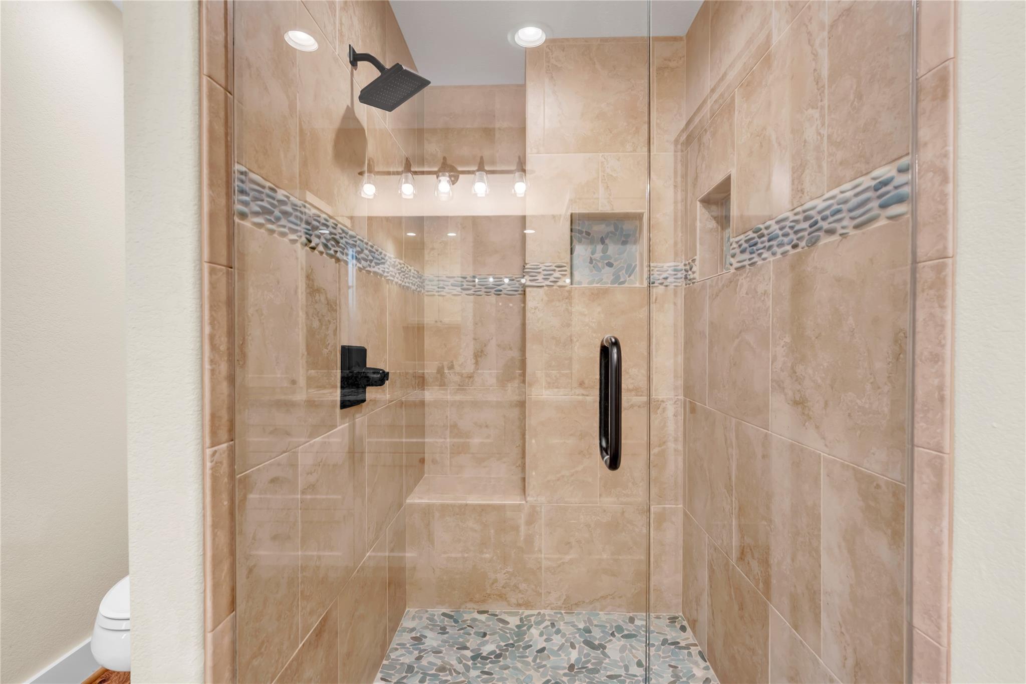 Image 30 of 35 For 418 County Road 119a