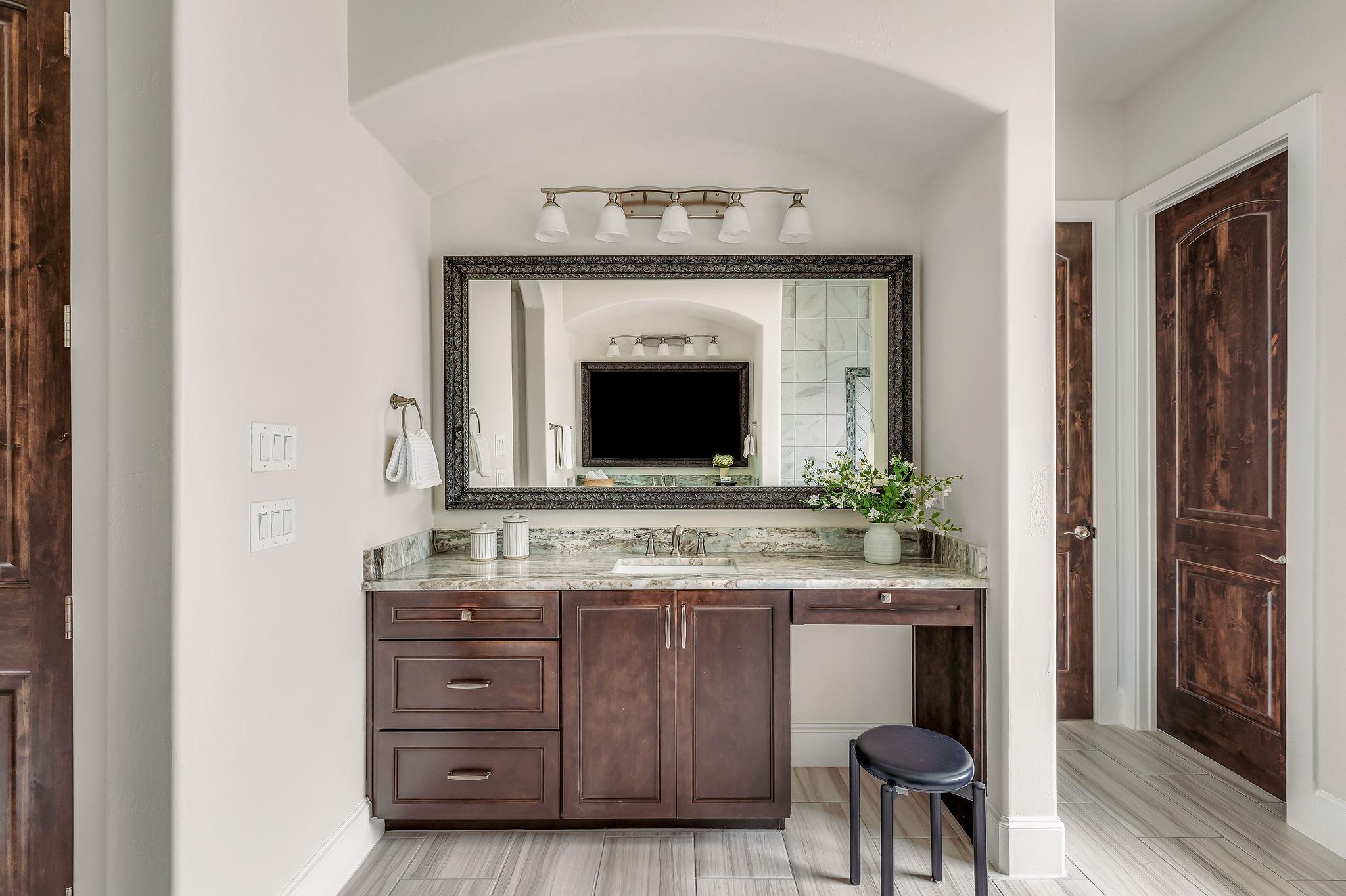 Image 20 of 40 For 812 Jennings Branch Rd